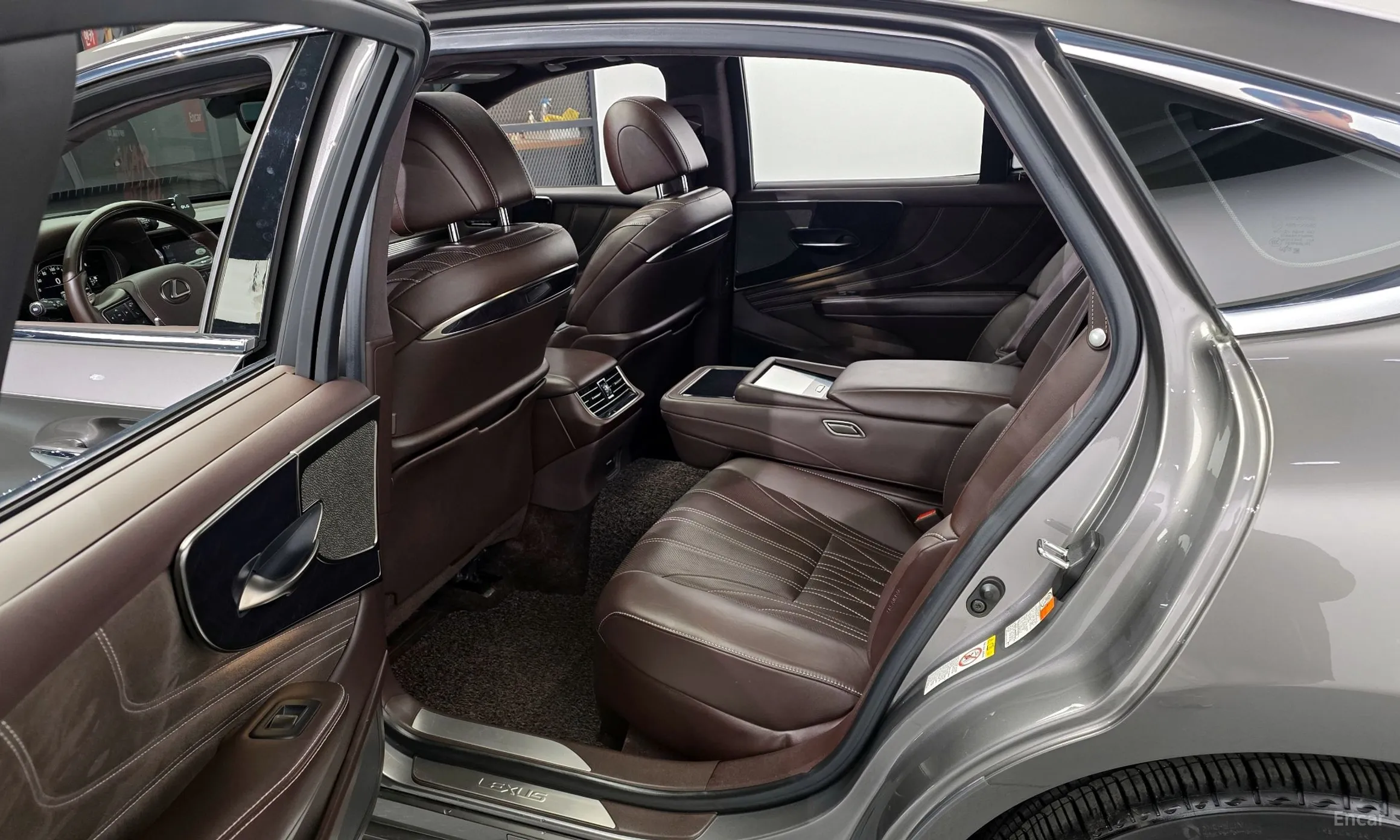 Lexus LS500 5th Generation превью 11