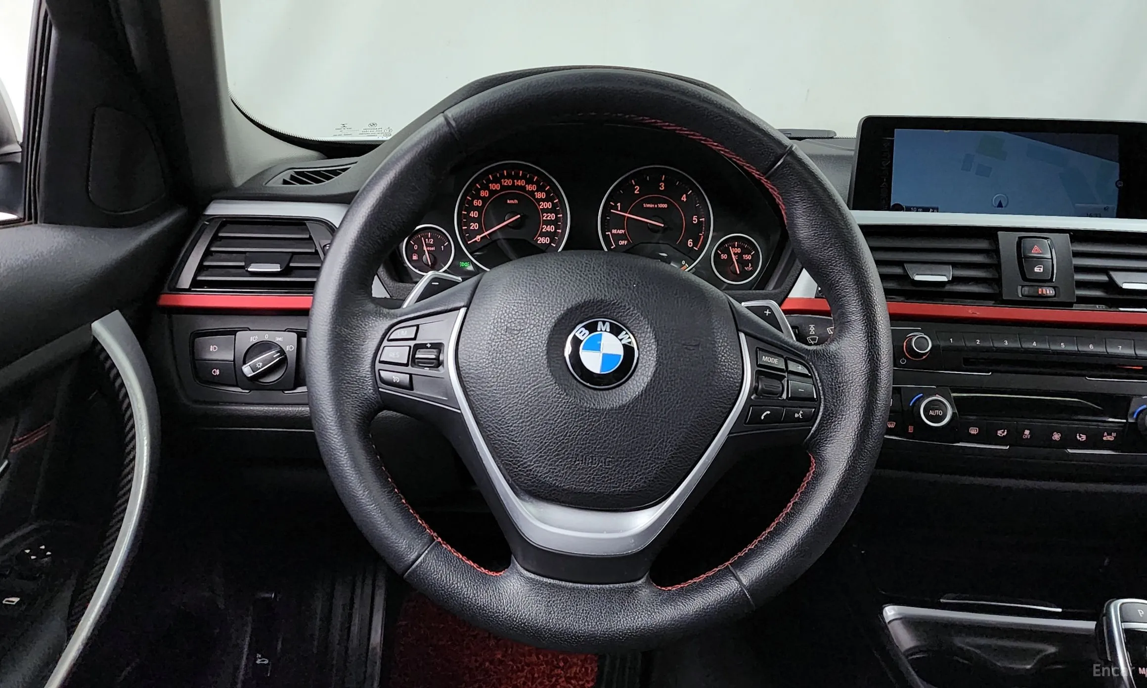 BMW 3 Series (F30) превью 10