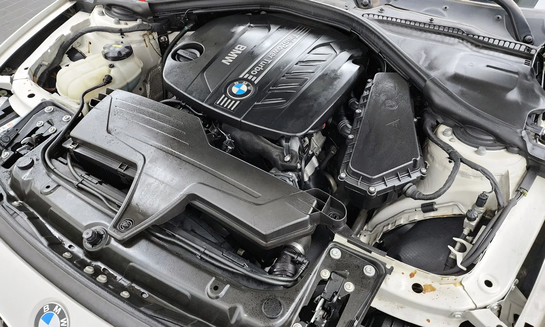 BMW 3 Series (F30) превью 19