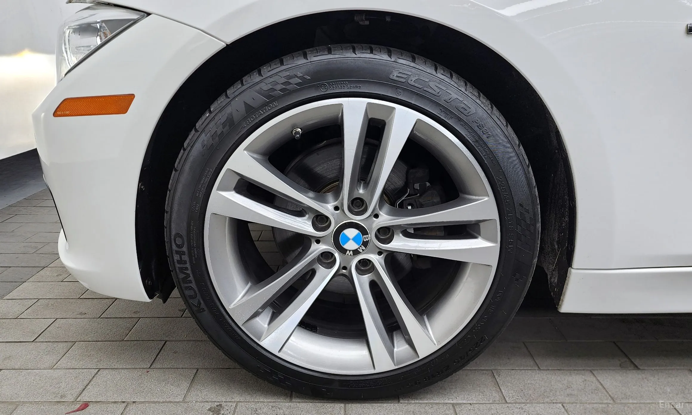 BMW 3 Series (F30) превью 20