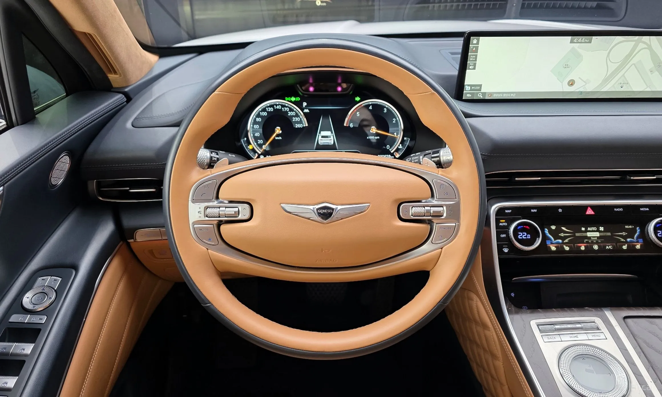 Genesis GV80 превью 13