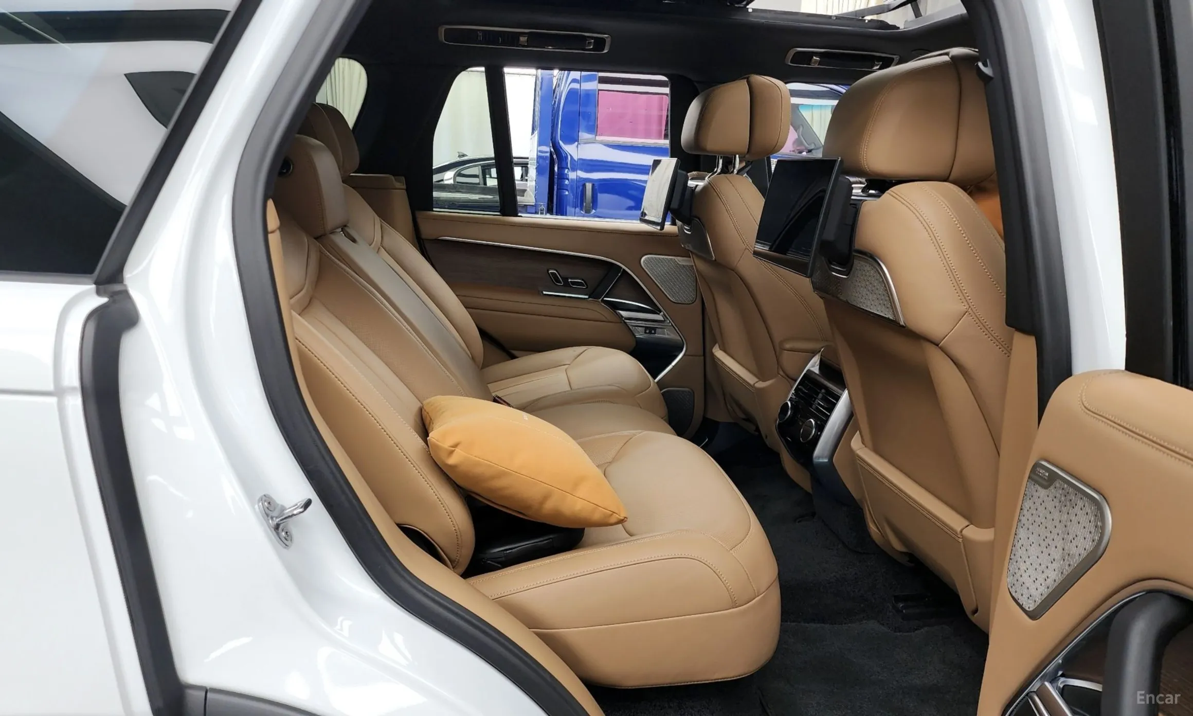 Land Rover Range Rover 5th Generation превью 12