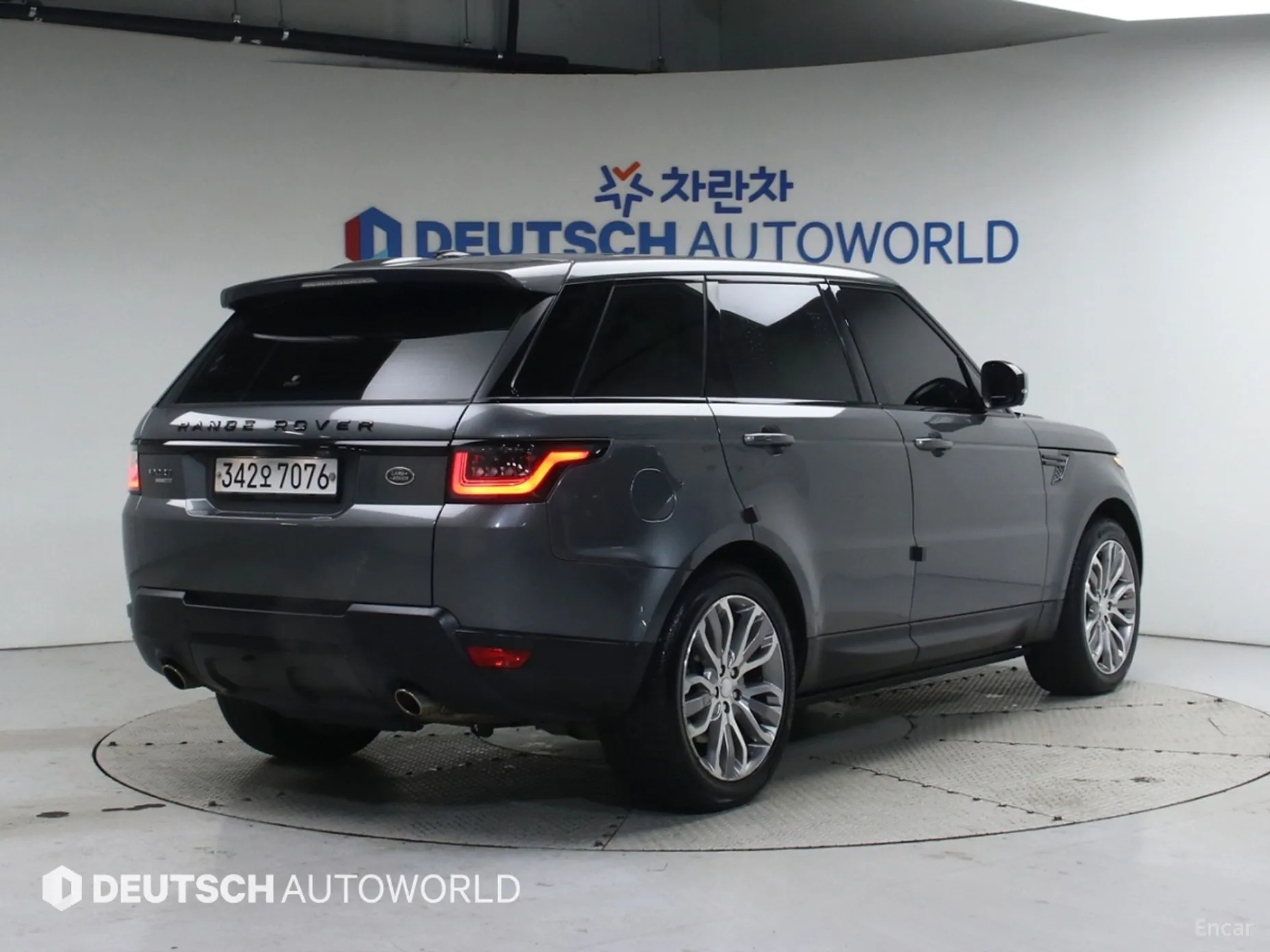 Land Rover Range Rover Sport 2nd Generation