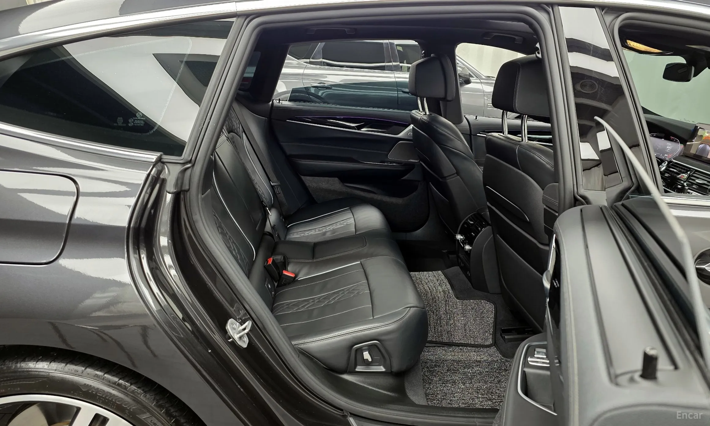 BMW 6-Series GT (G32) превью 12