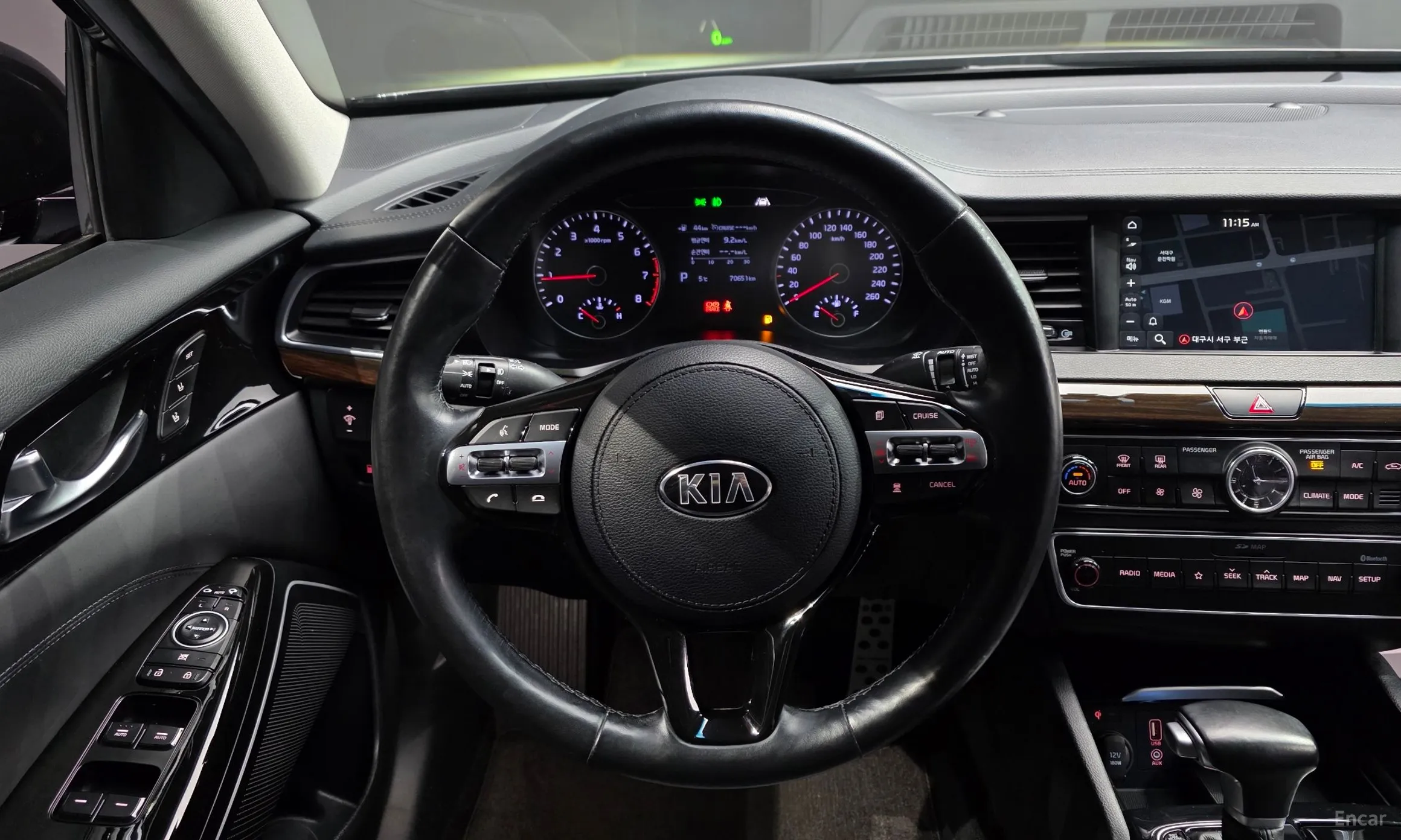 Kia K7 превью 13