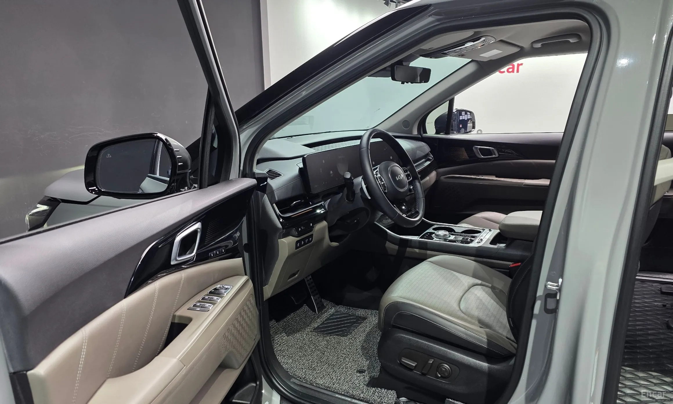 Kia Carnival 4th Generation превью 11