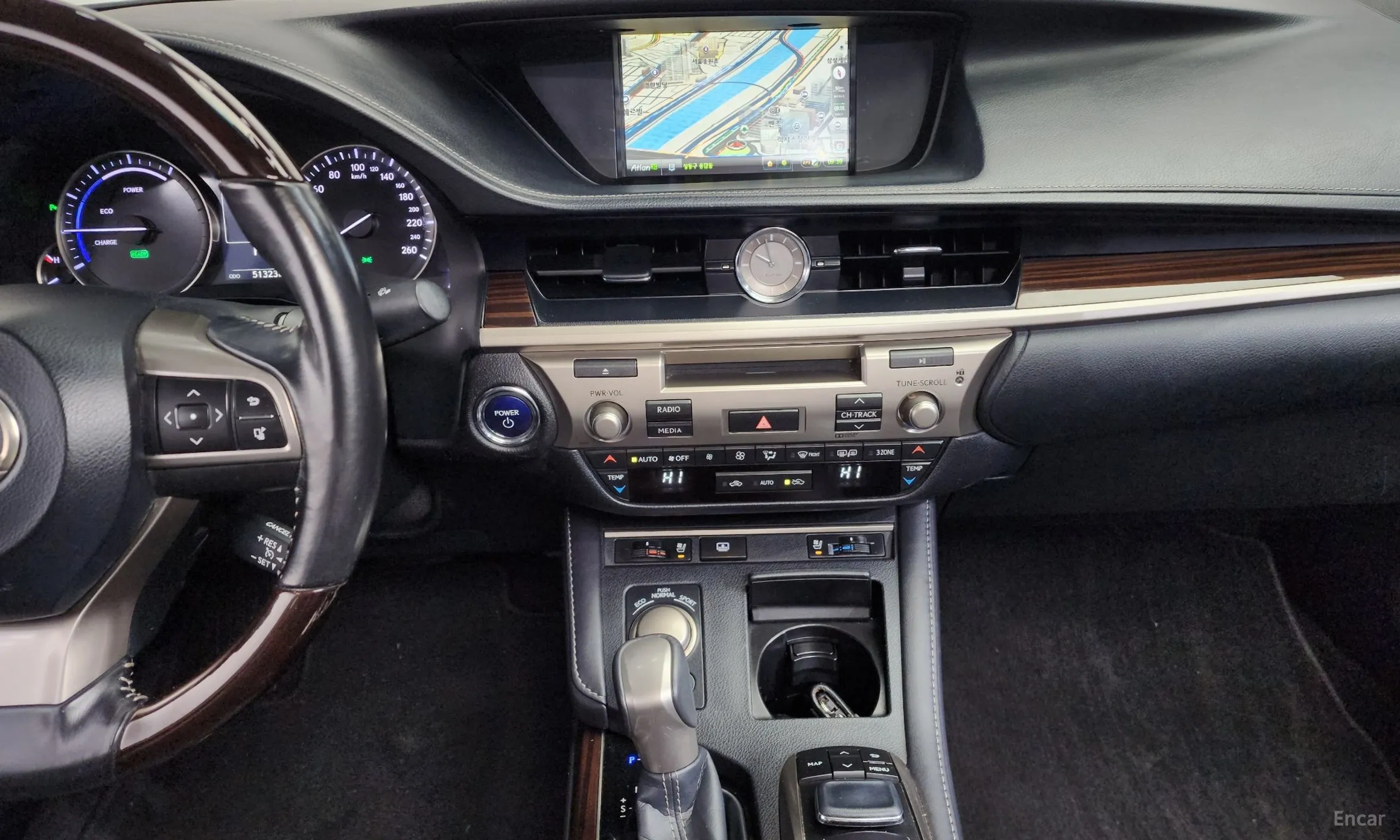 Lexus New ES300h превью 15