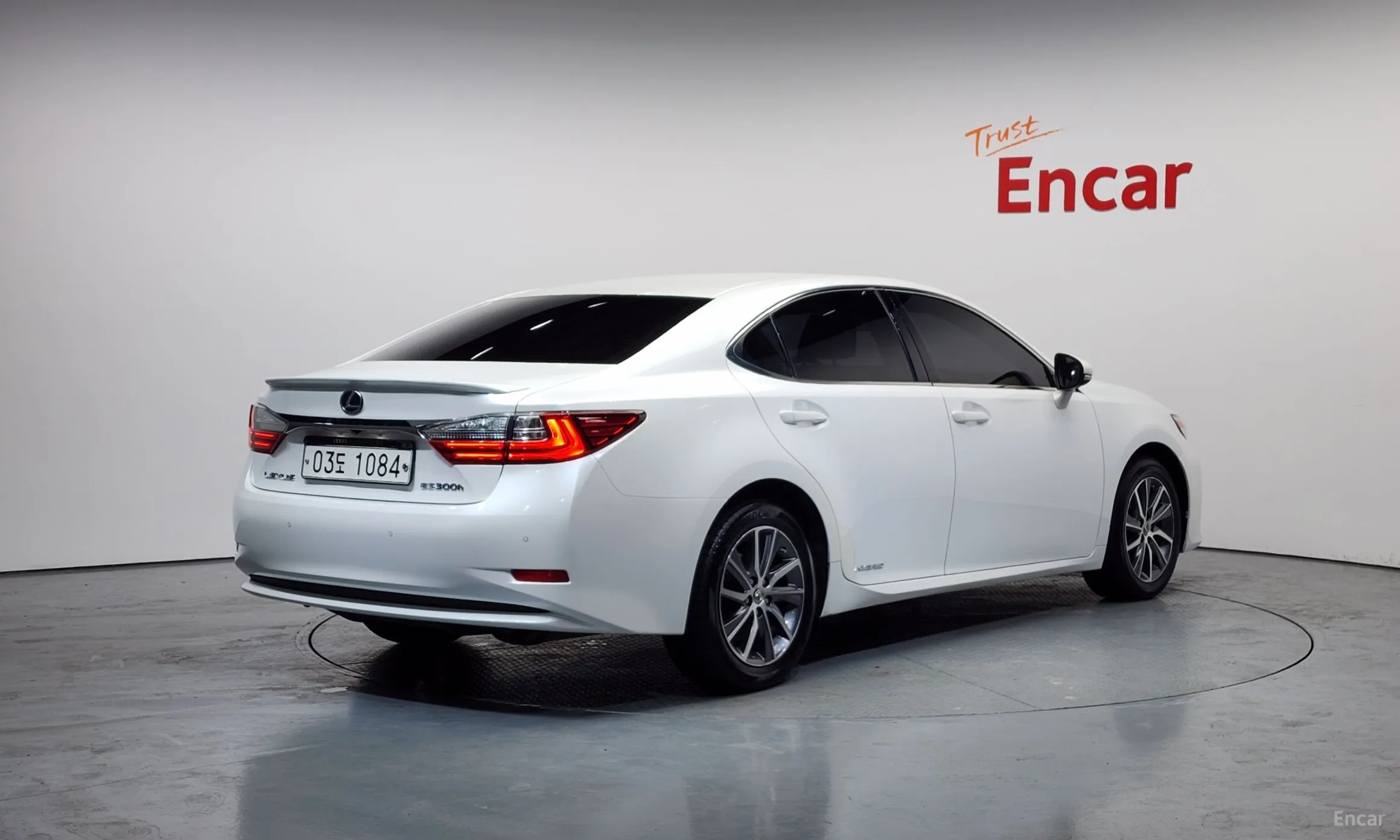 Lexus New ES300h превью 2
