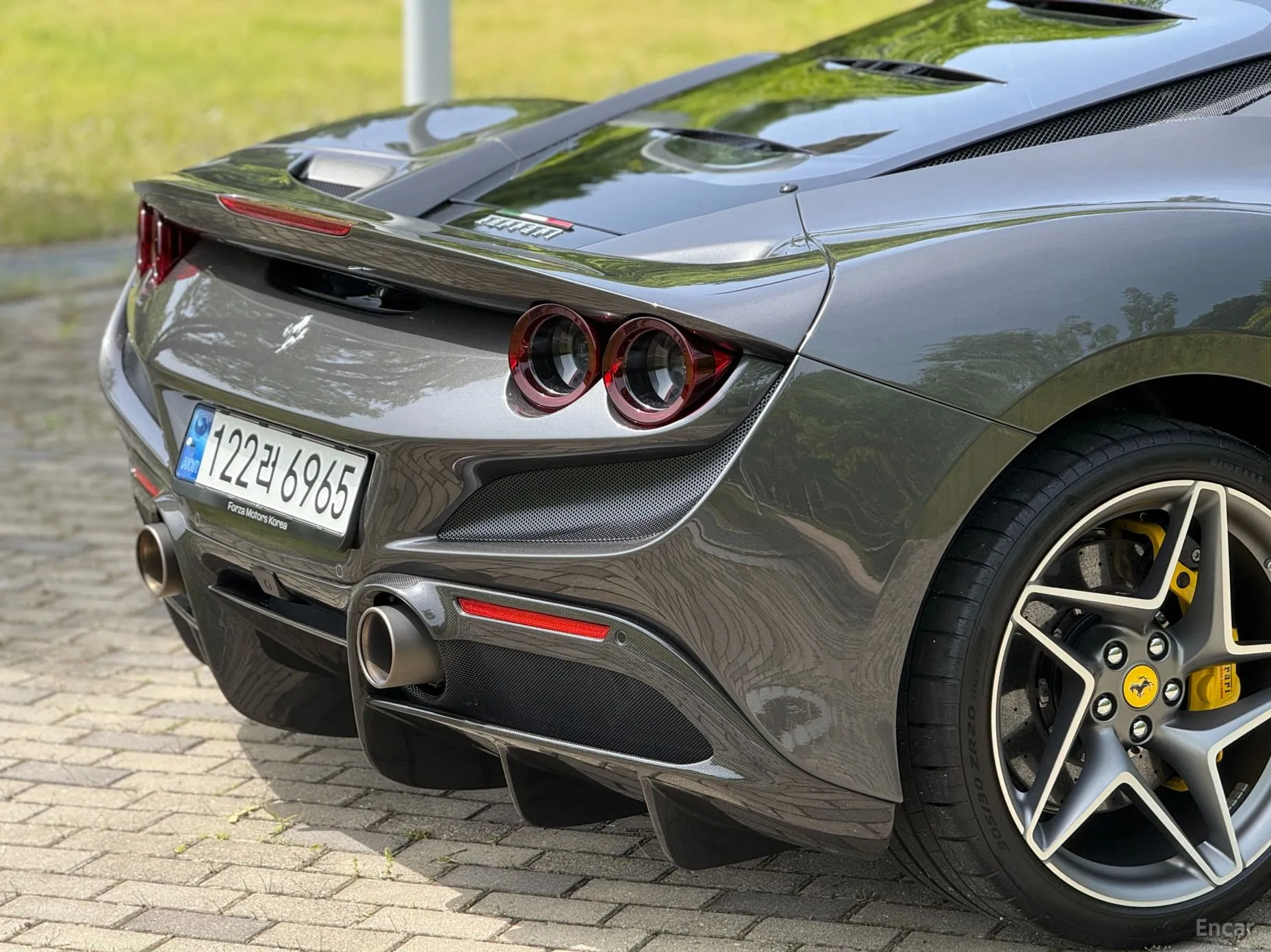 Ferrari F8 Tributo превью 19