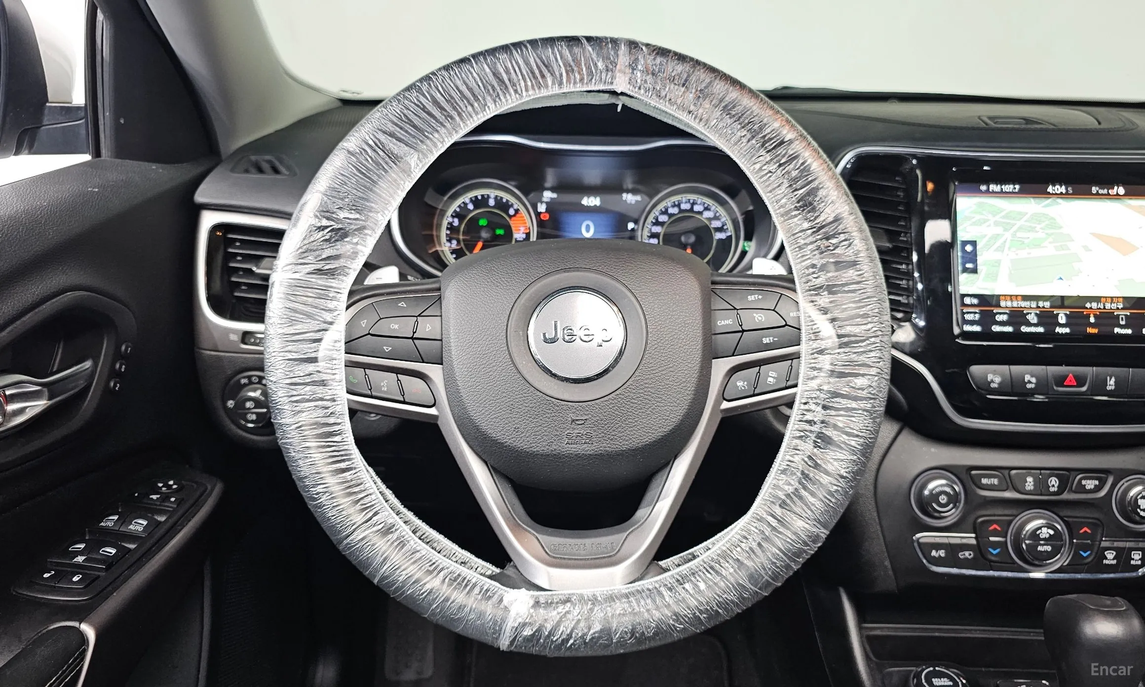 Jeep Cherokee (KL) превью 13