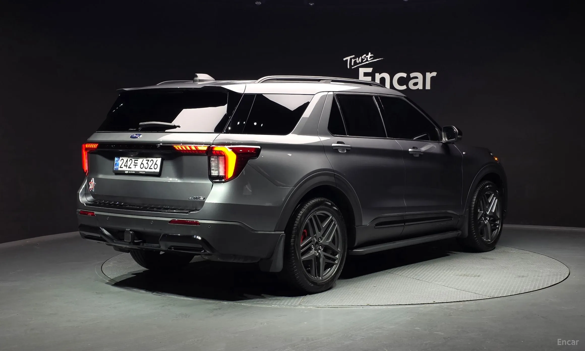 Ford Explorer 6th Generation превью 2