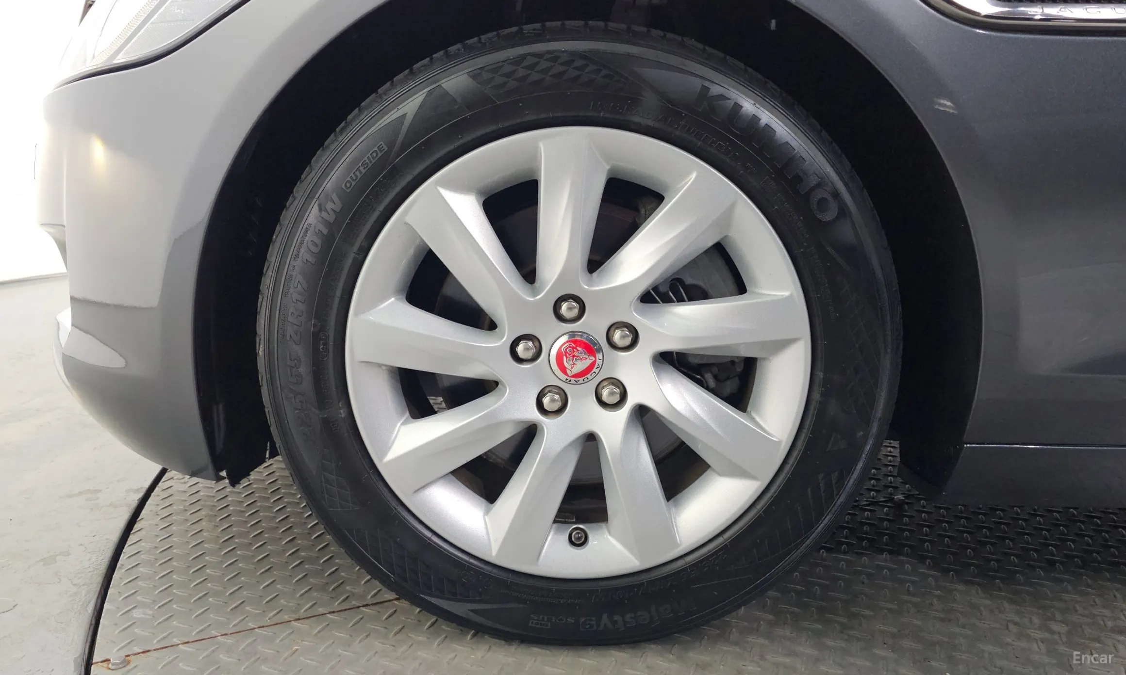 Jaguar XF (x260) превью 5