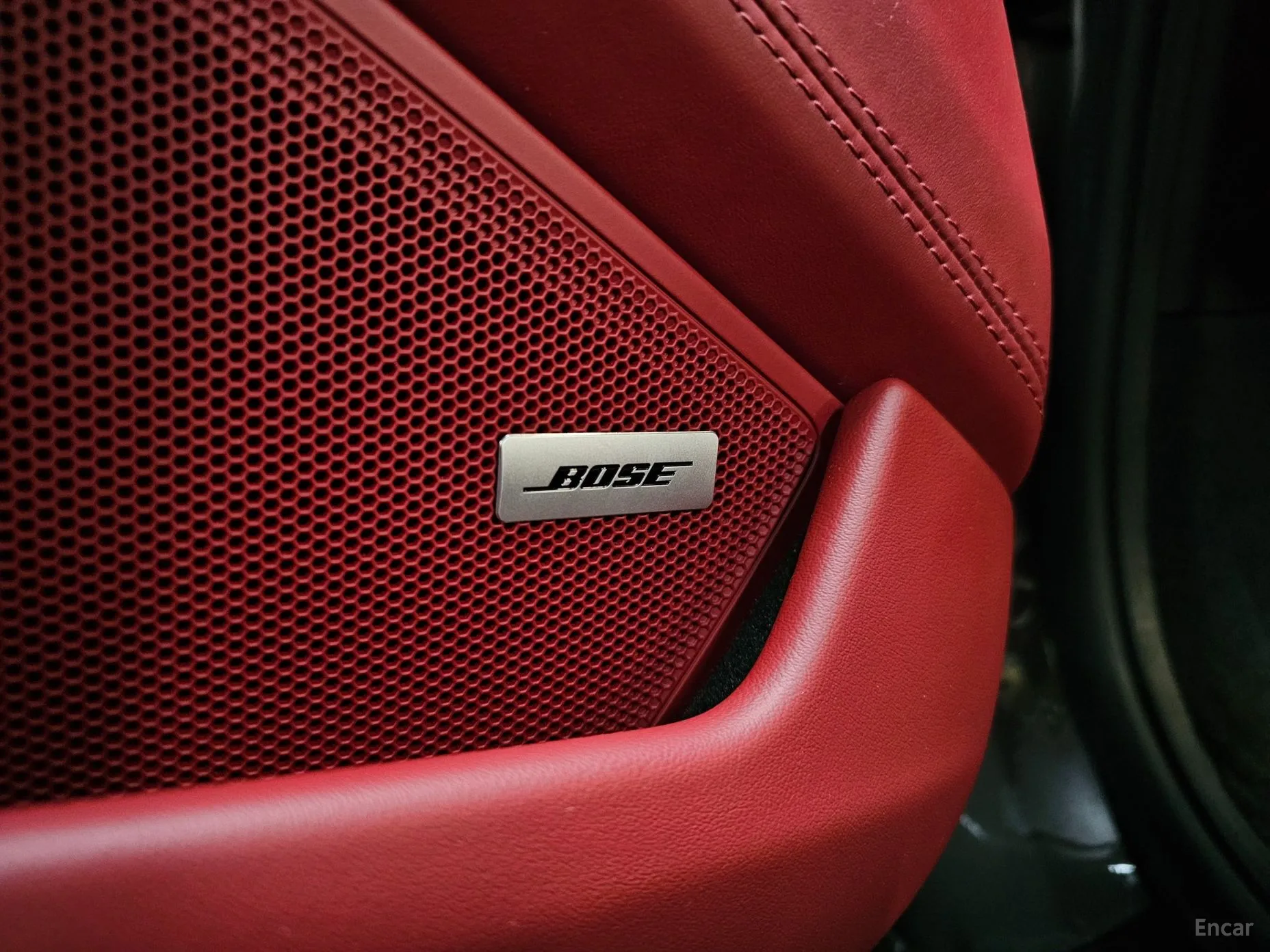 Porsche 911 (992) превью 10