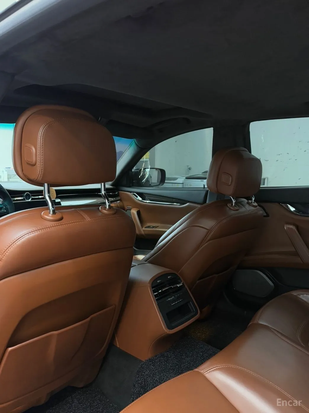 Maserati Quattroporte превью 10