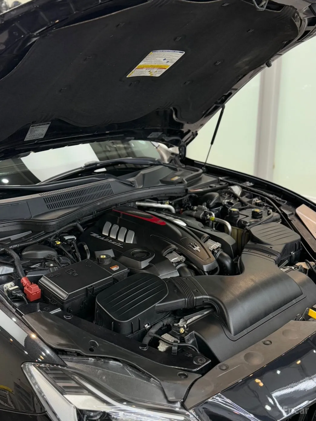 Maserati Quattroporte превью 12