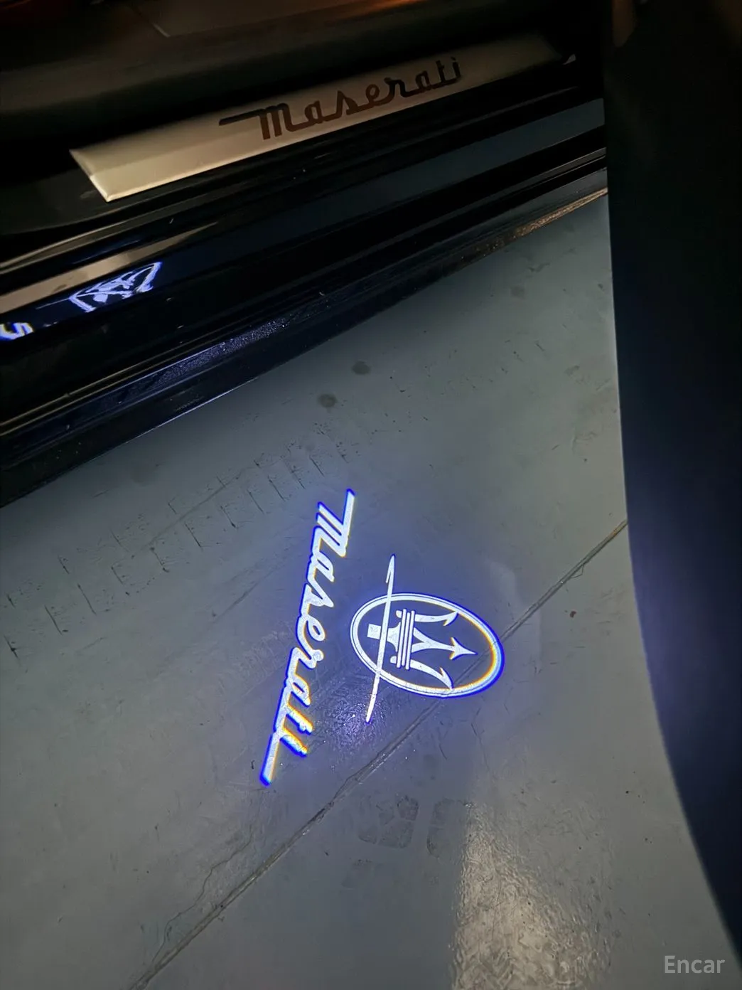 Maserati Quattroporte превью 16