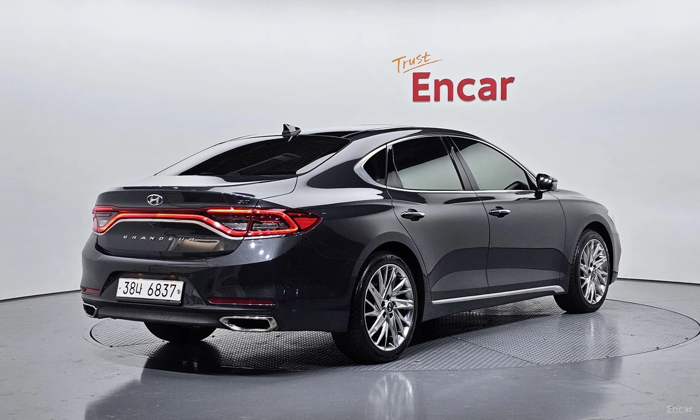 Hyundai Grandeur IG превью 2
