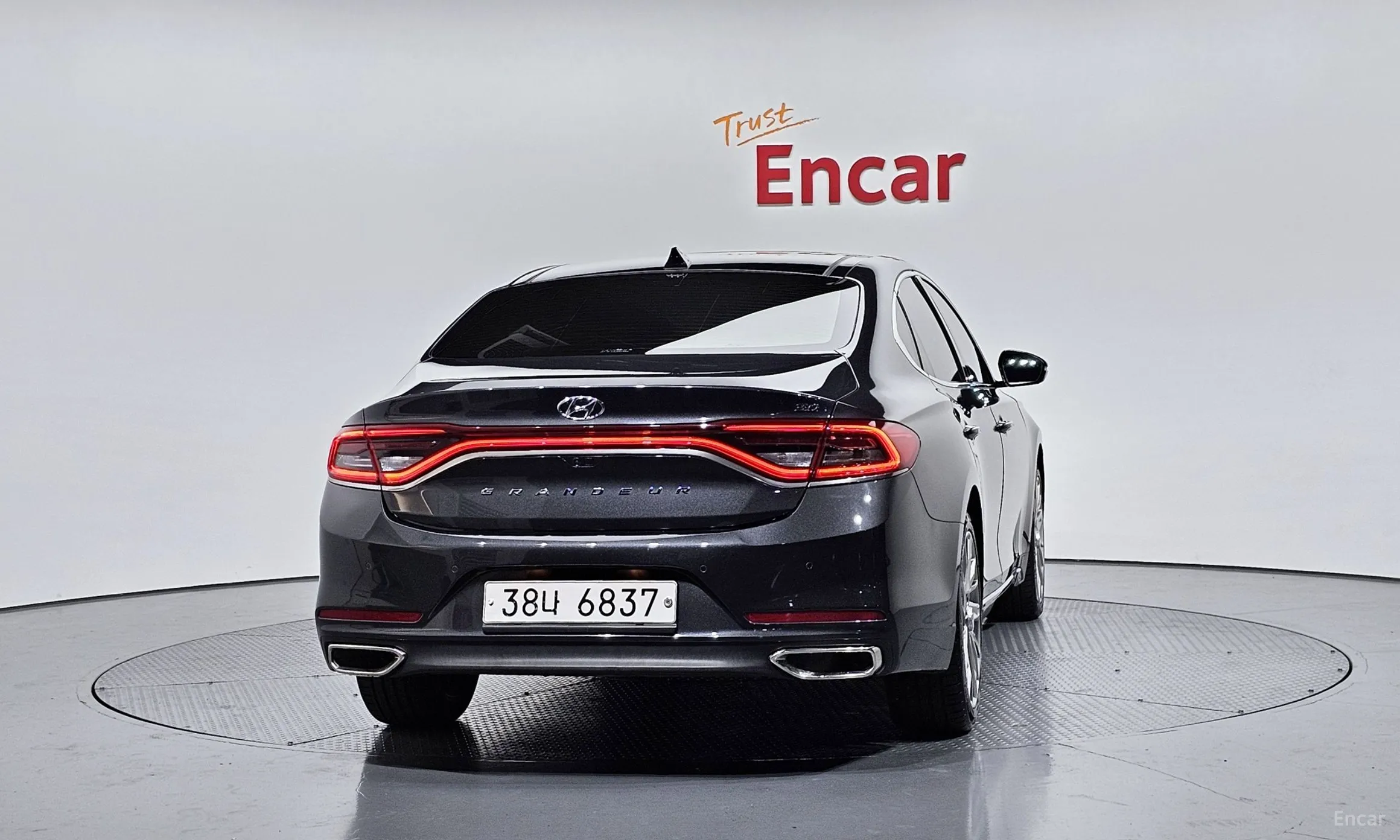 Hyundai Grandeur IG превью 4