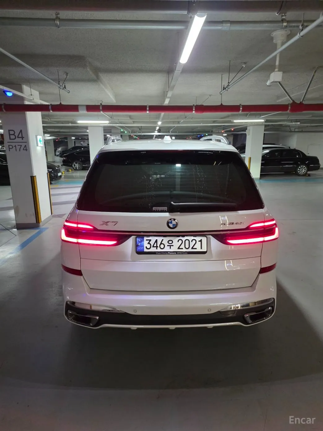 BMW X7 (G07) превью 8