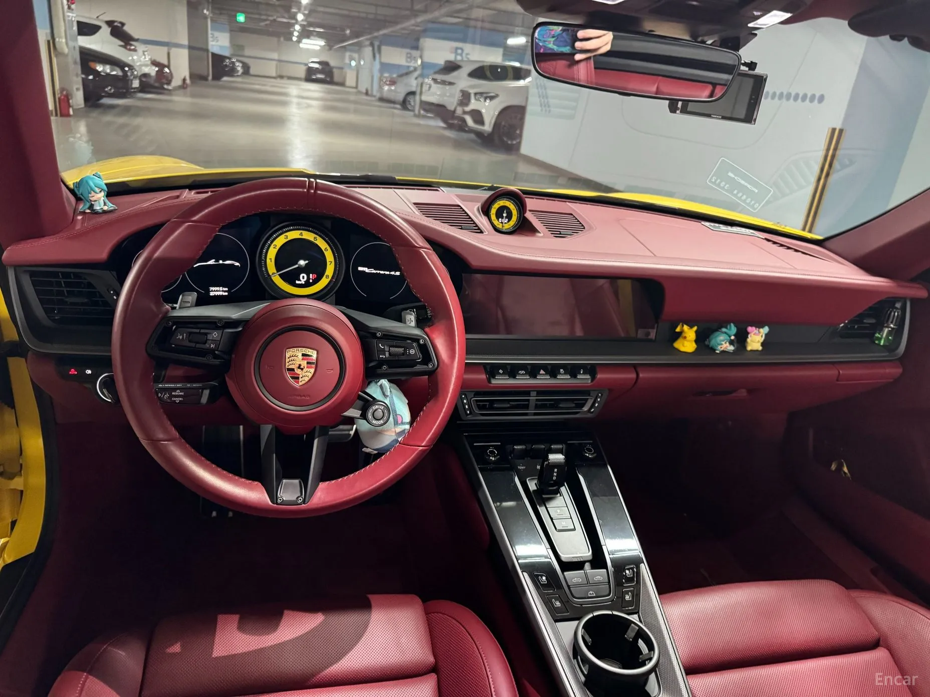 Porsche 911 (992) превью 10