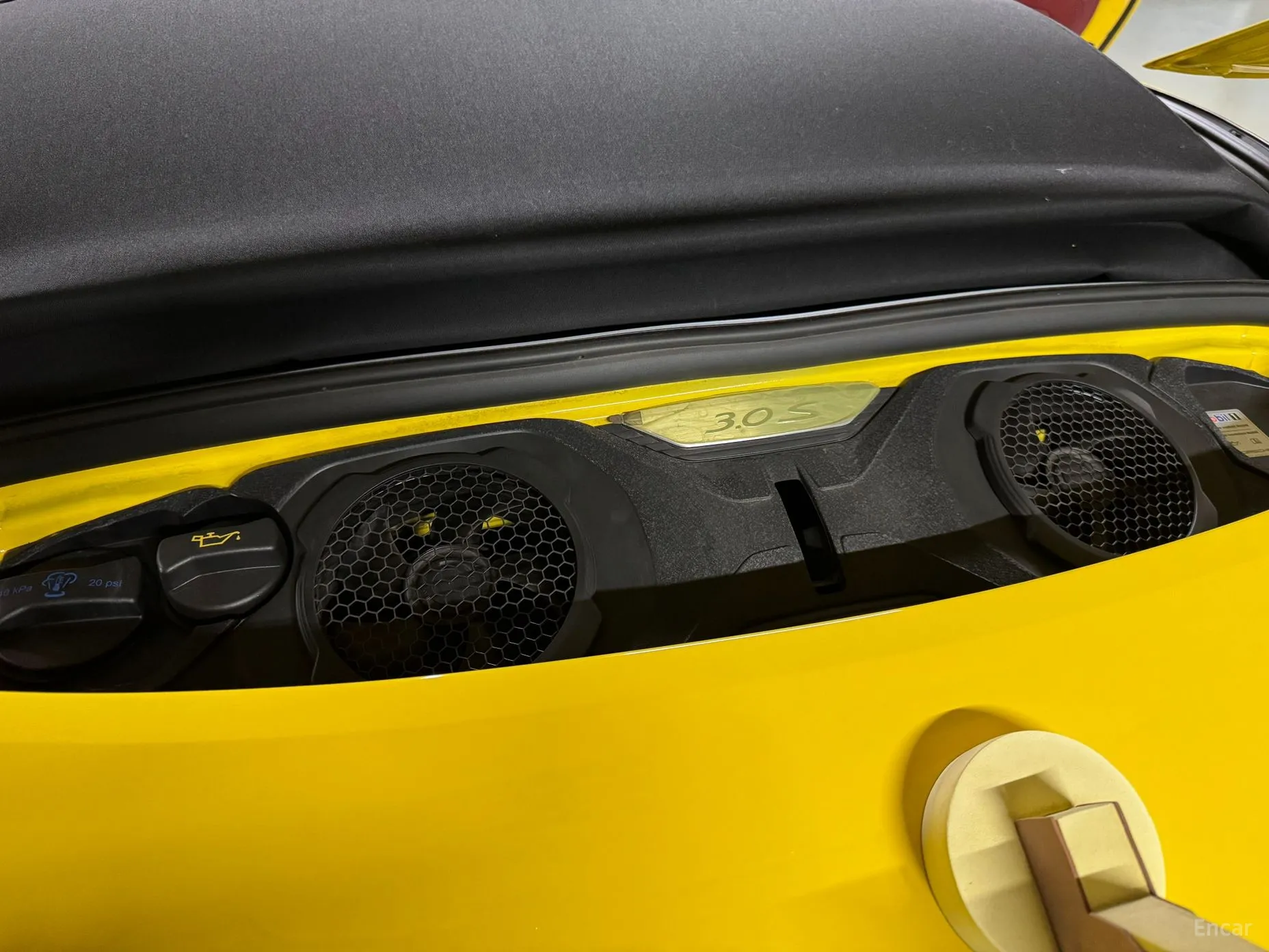 Porsche 911 (992) превью 19