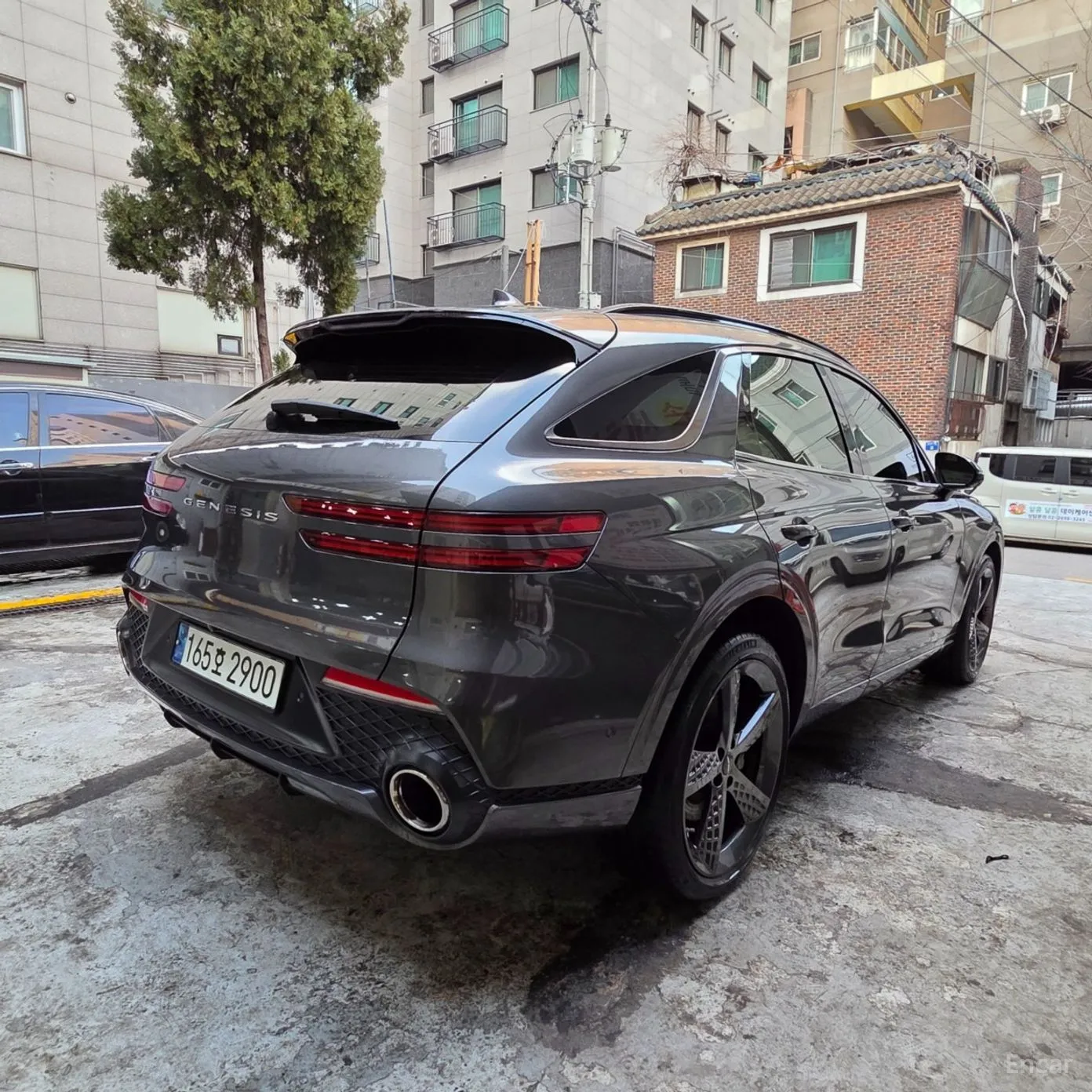 Genesis GV70 превью 4