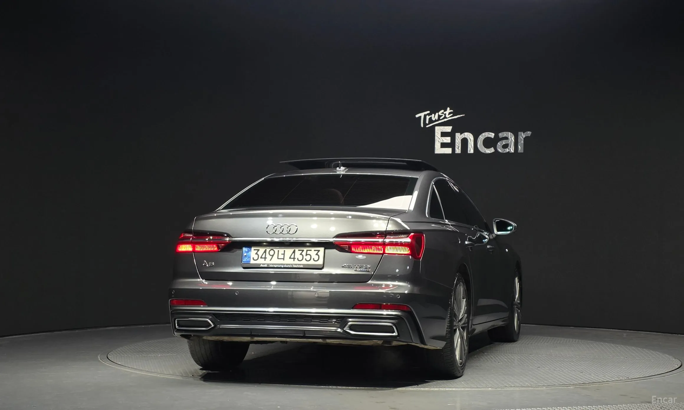 Audi A6 (C8) превью 4