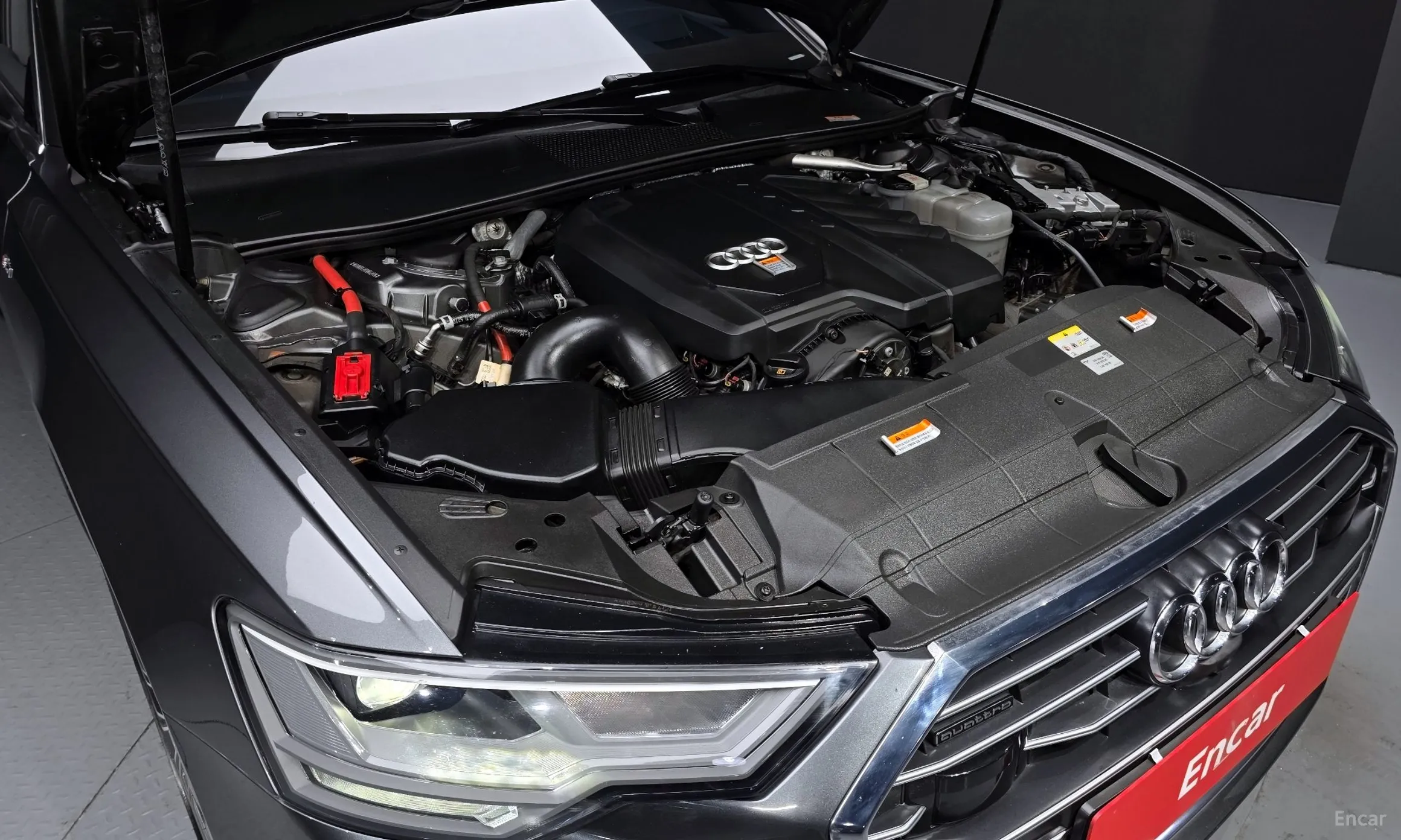 Audi A6 (C8) превью 6