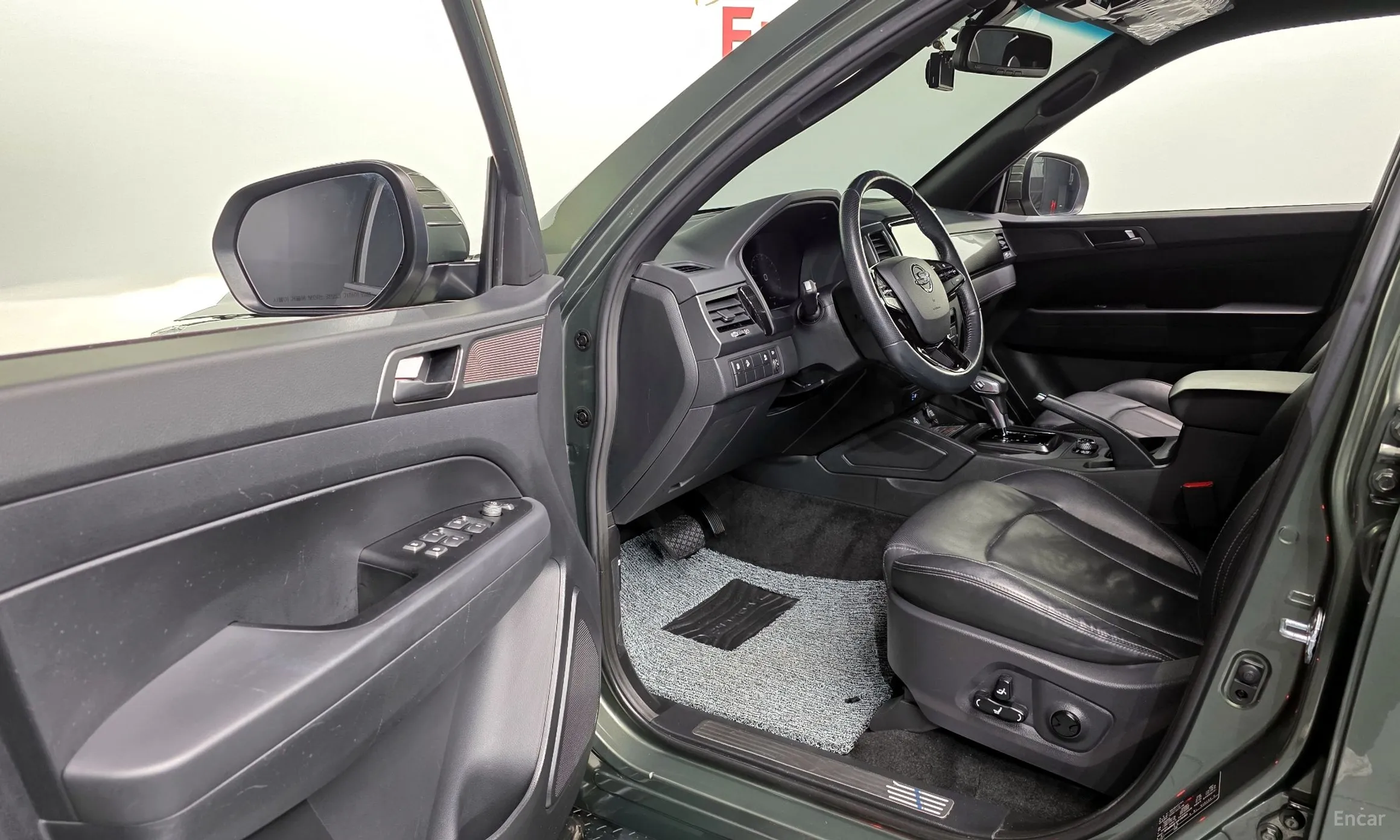 KG Mobility (SsangYong) Rexton Sports Khan превью 11