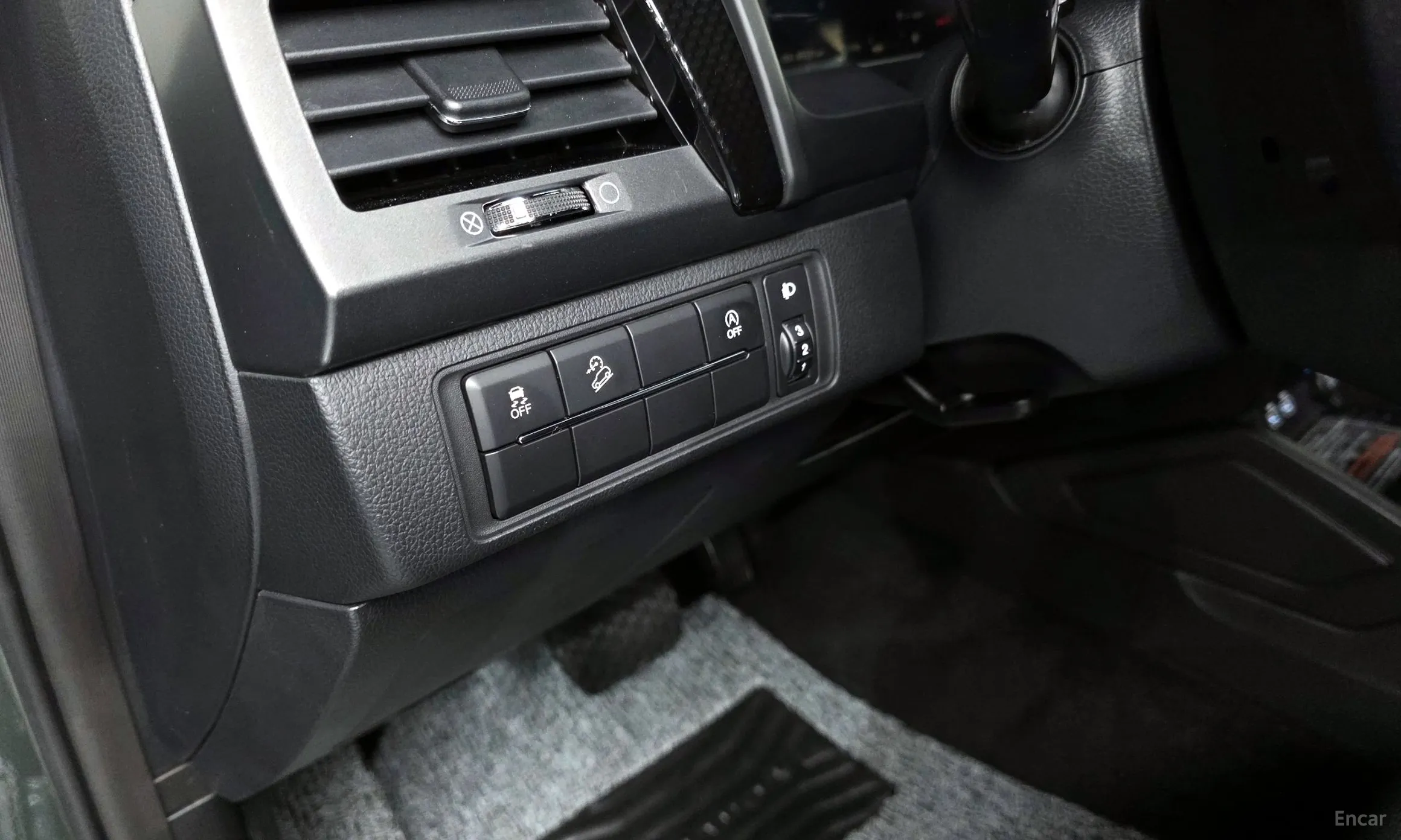 KG Mobility (SsangYong) Rexton Sports Khan превью 16