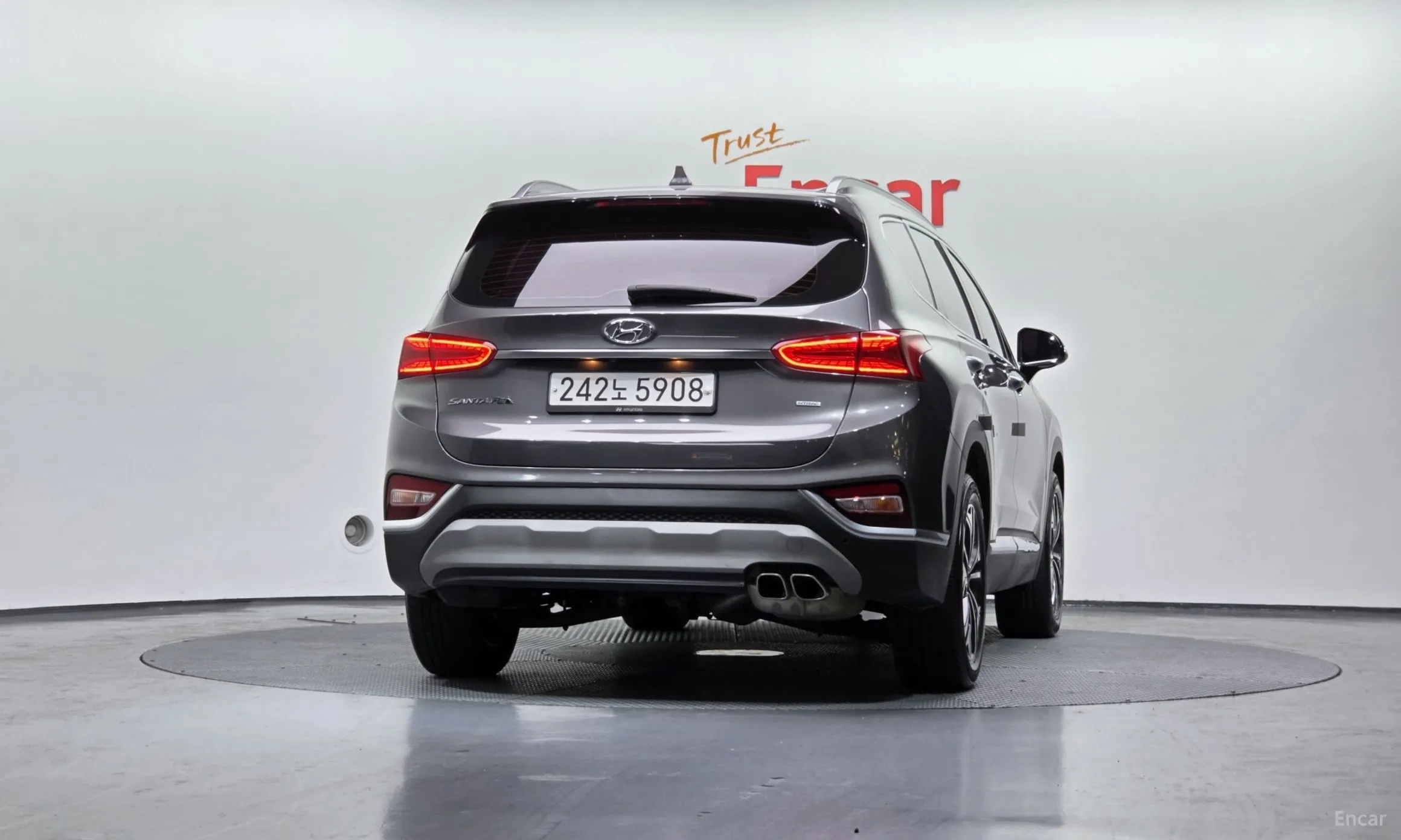 Hyundai Santa Fe TM превью 4