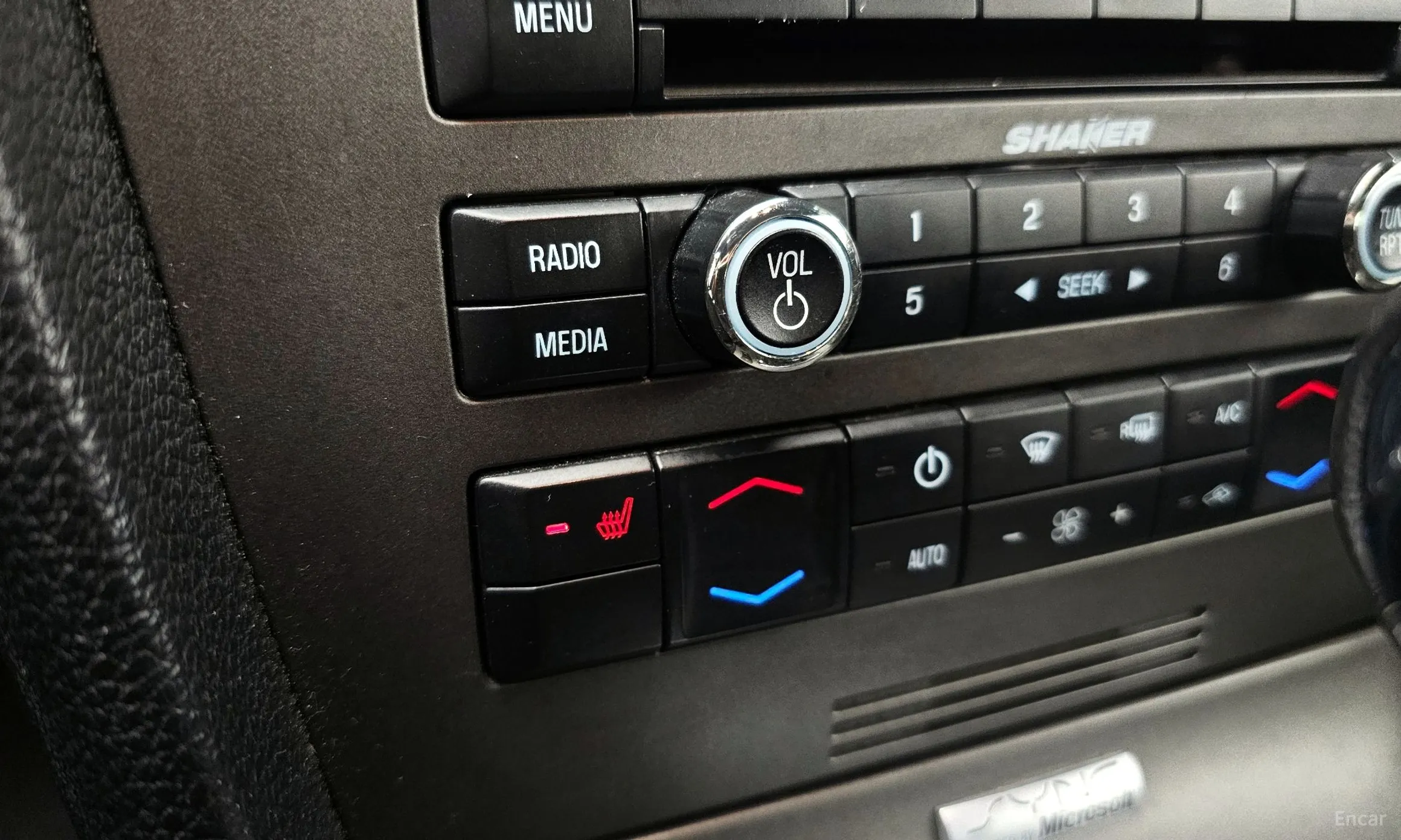 Ford Mustang превью 17