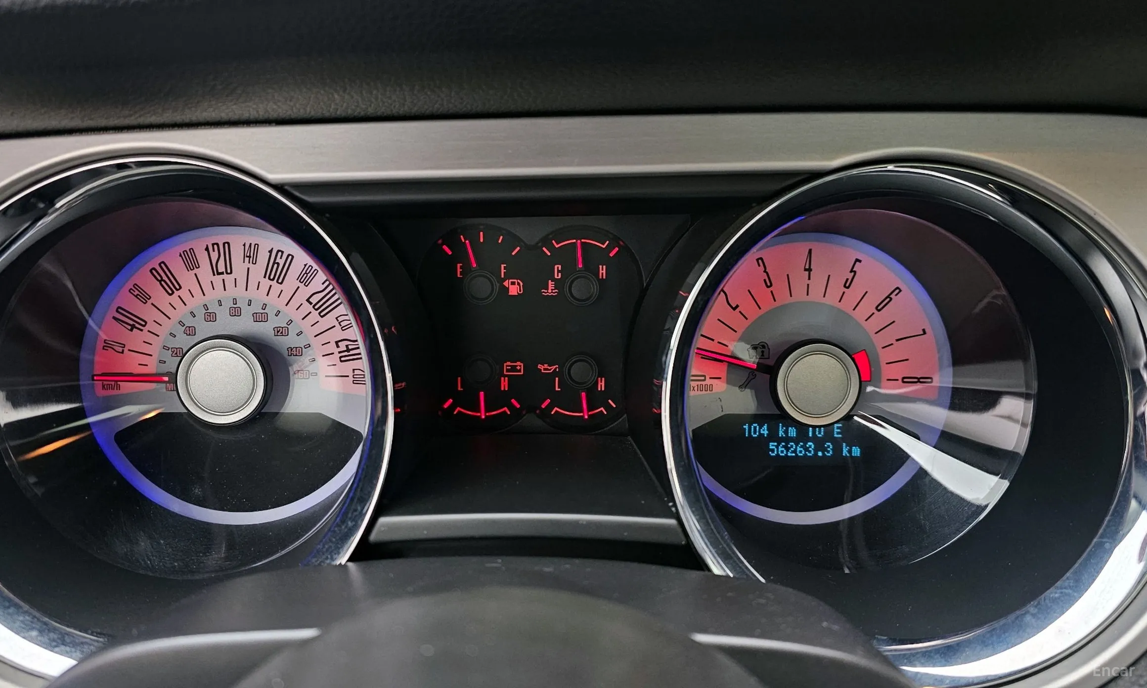 Ford Mustang превью 8