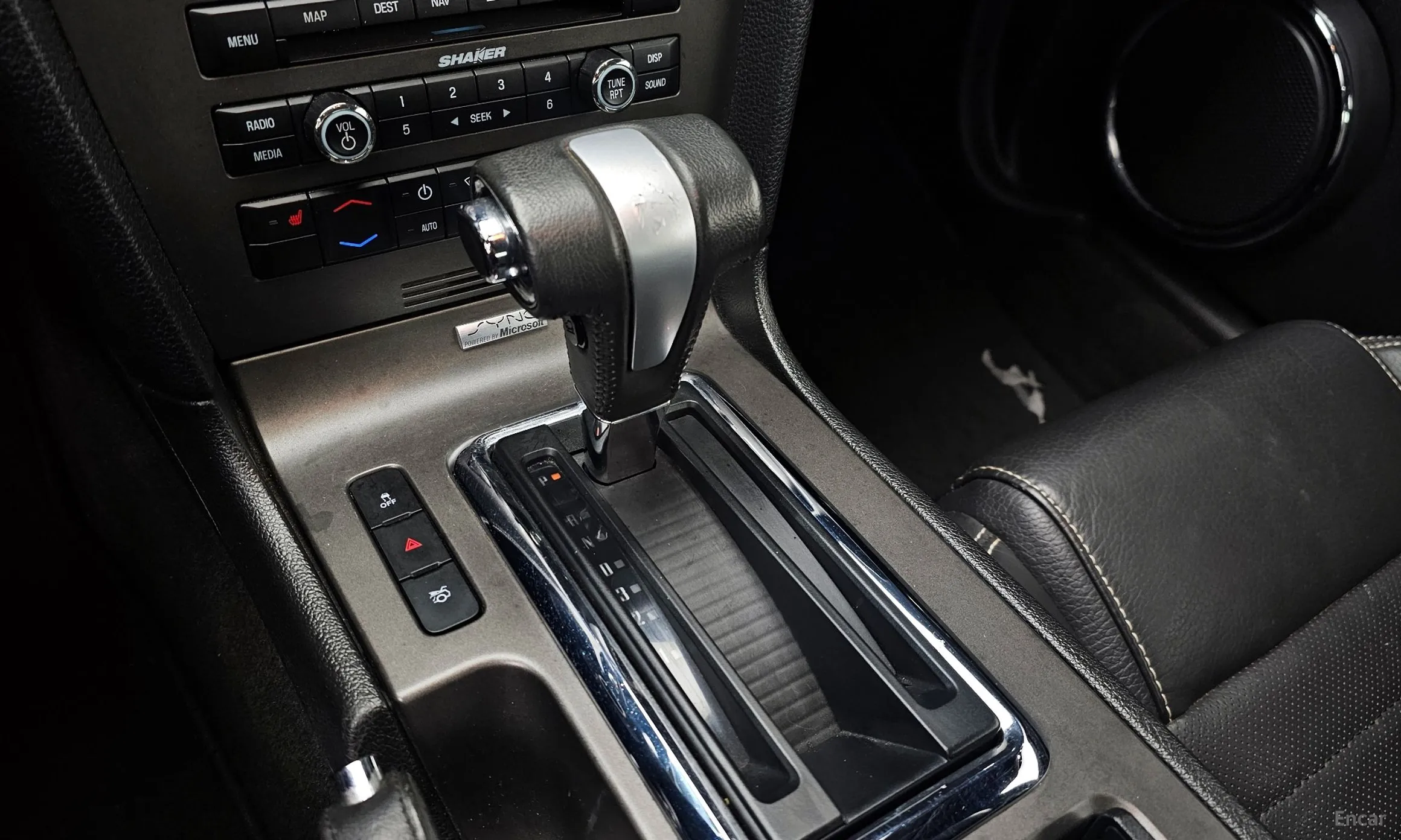 Ford Mustang превью 9