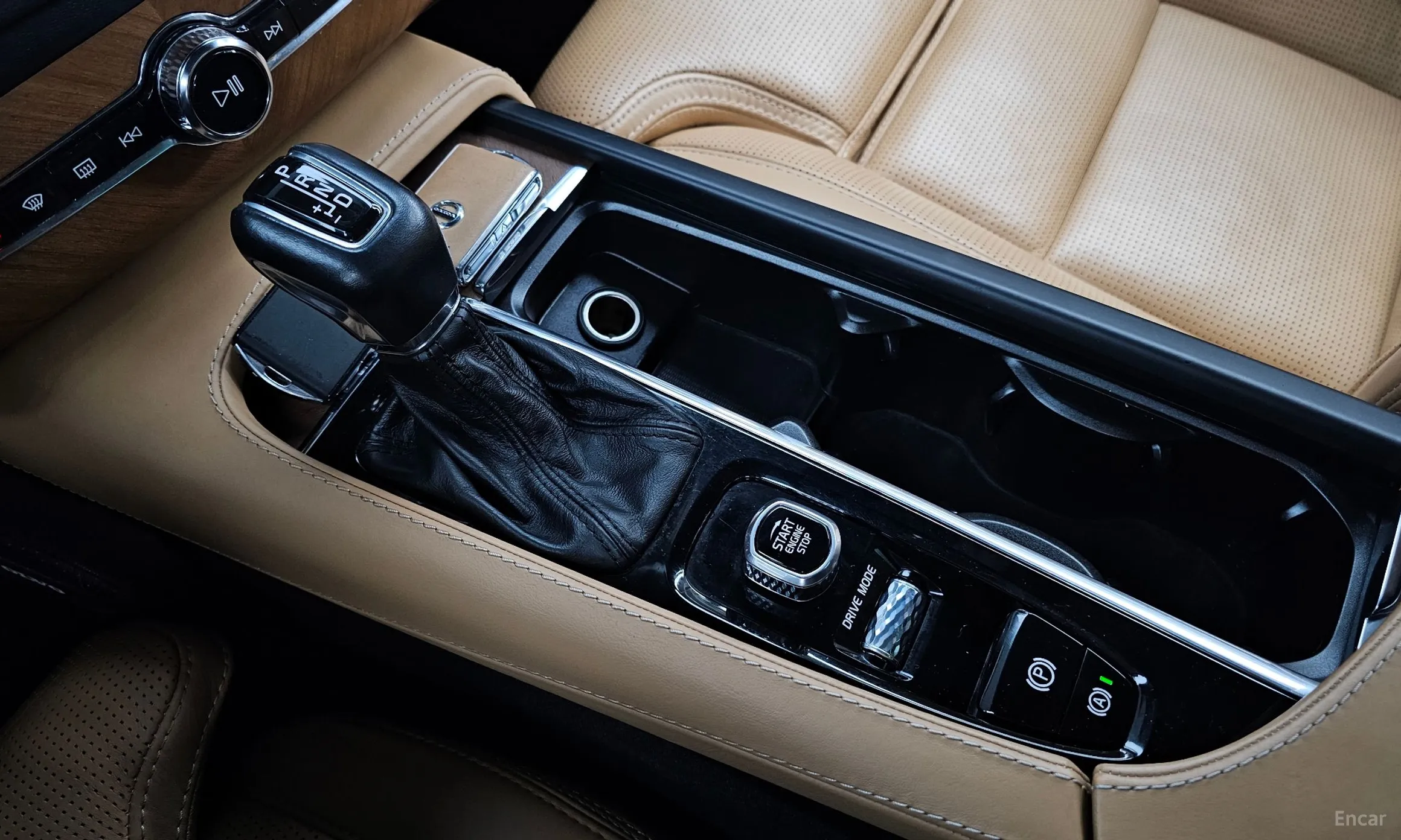 Volvo XC90 Gen 2 превью 9