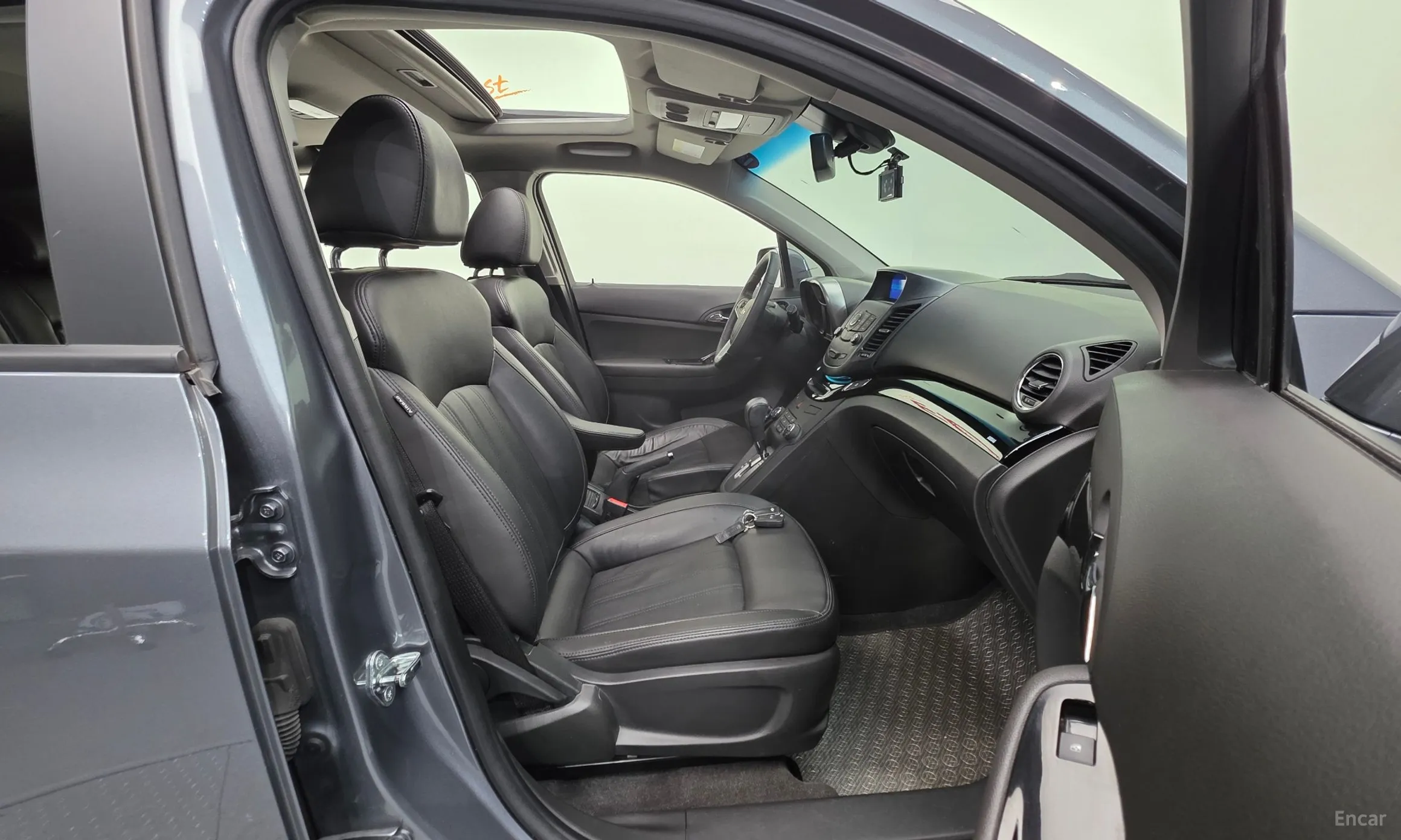Chevrolet (GM Daewoo) Orlando превью 10