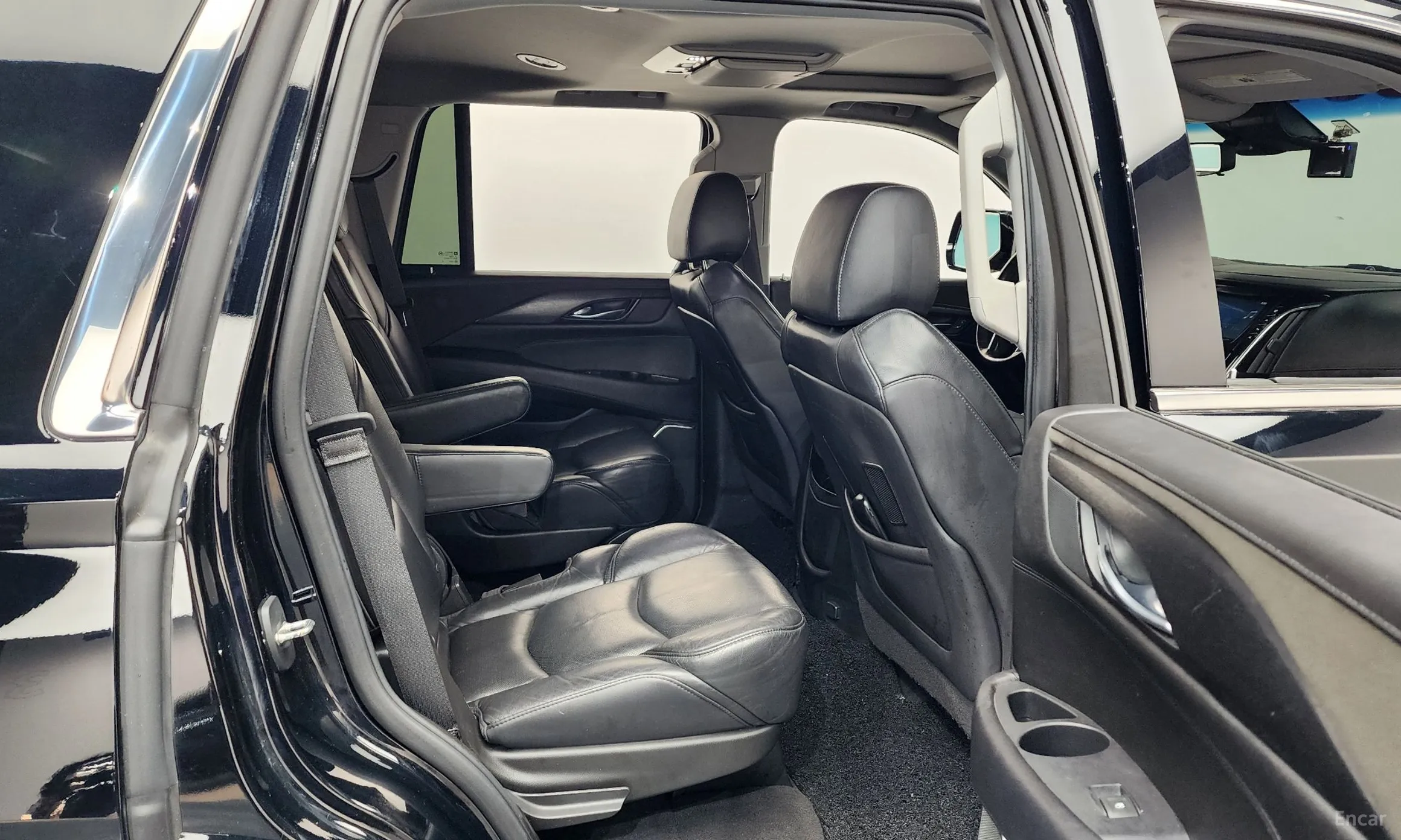 Cadillac Escalade превью 12