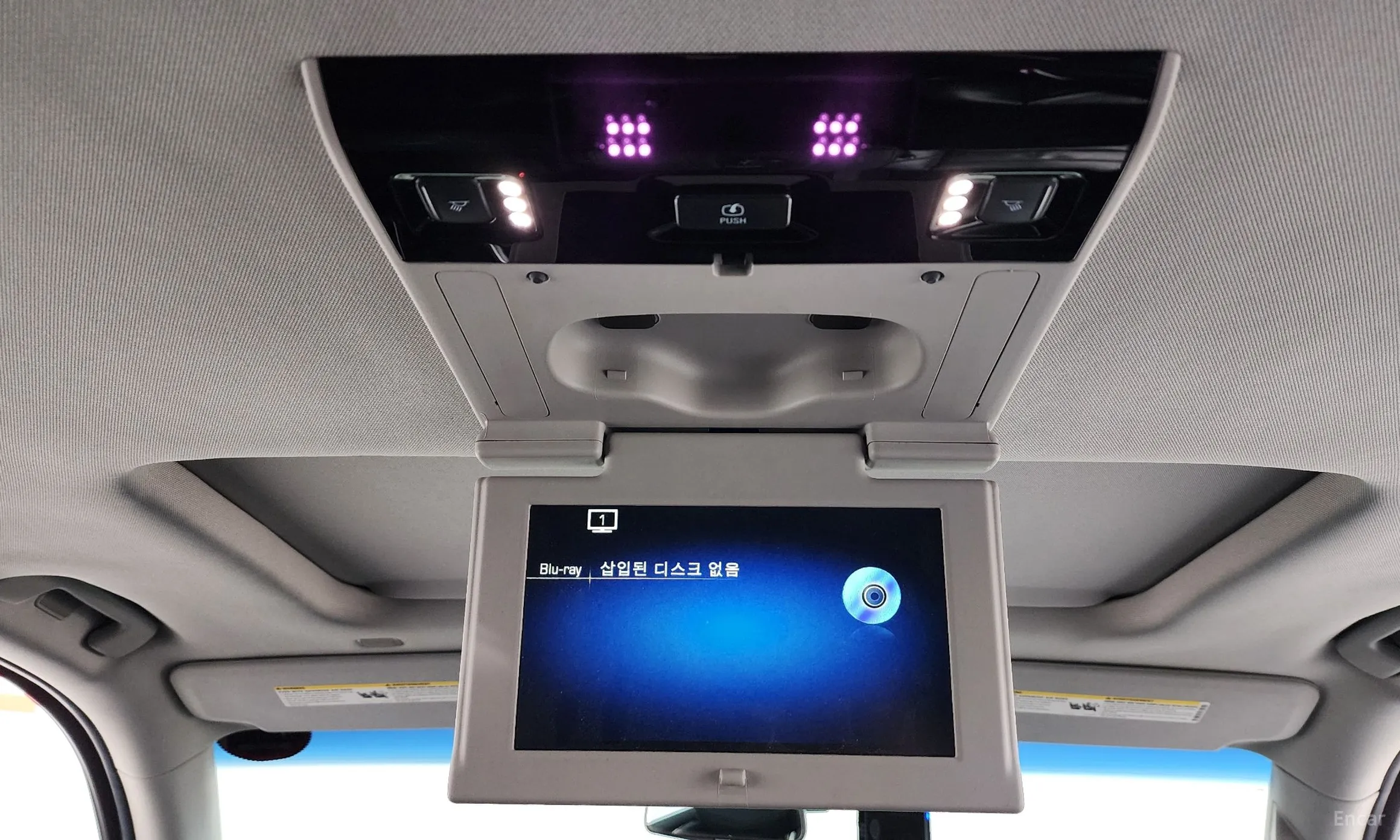 Cadillac Escalade превью 19