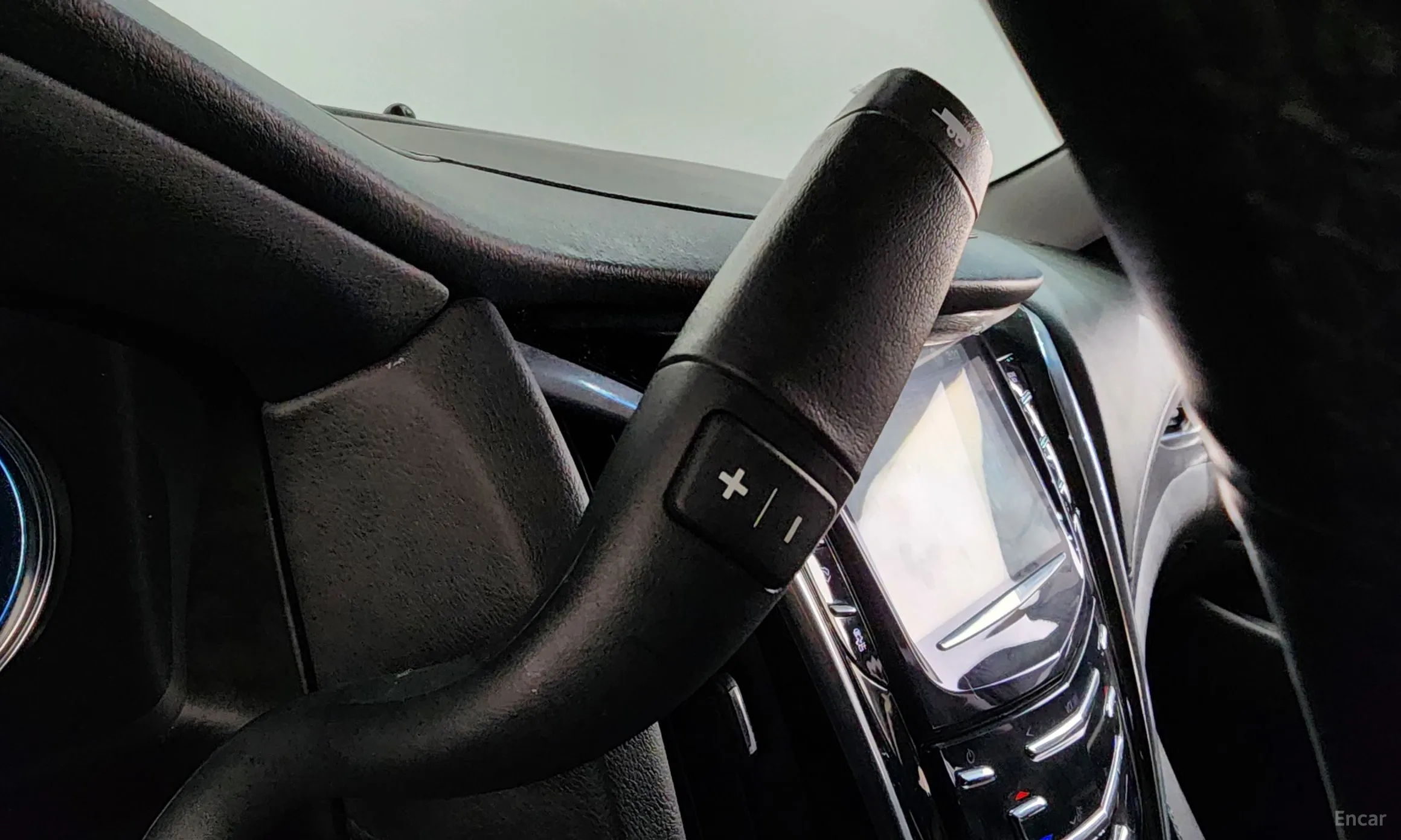 Cadillac Escalade превью 9