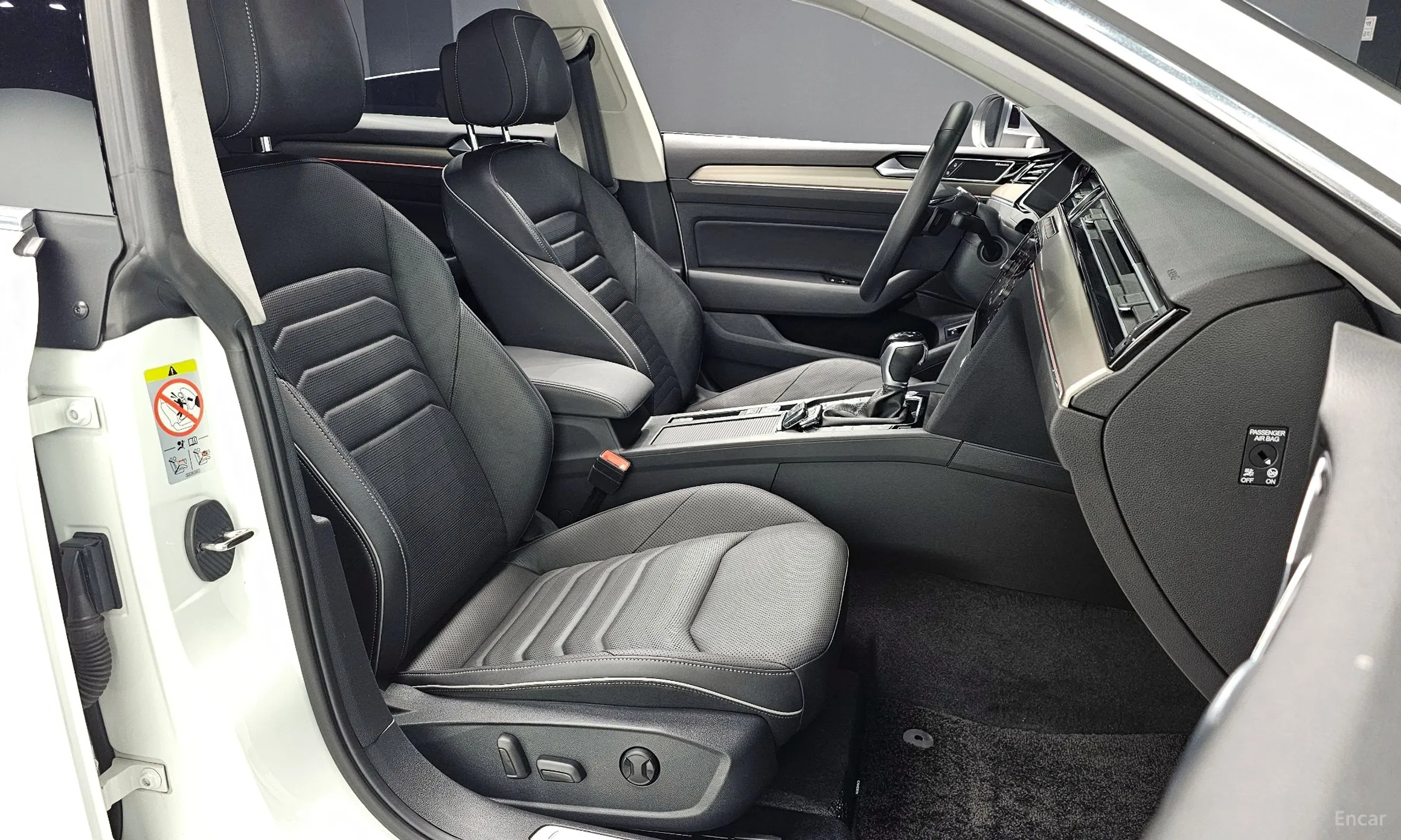 Volkswagen Ateon превью 10