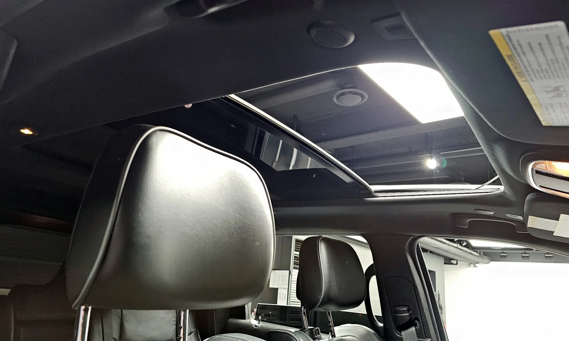 Jeep Grand Cherokee превью 18