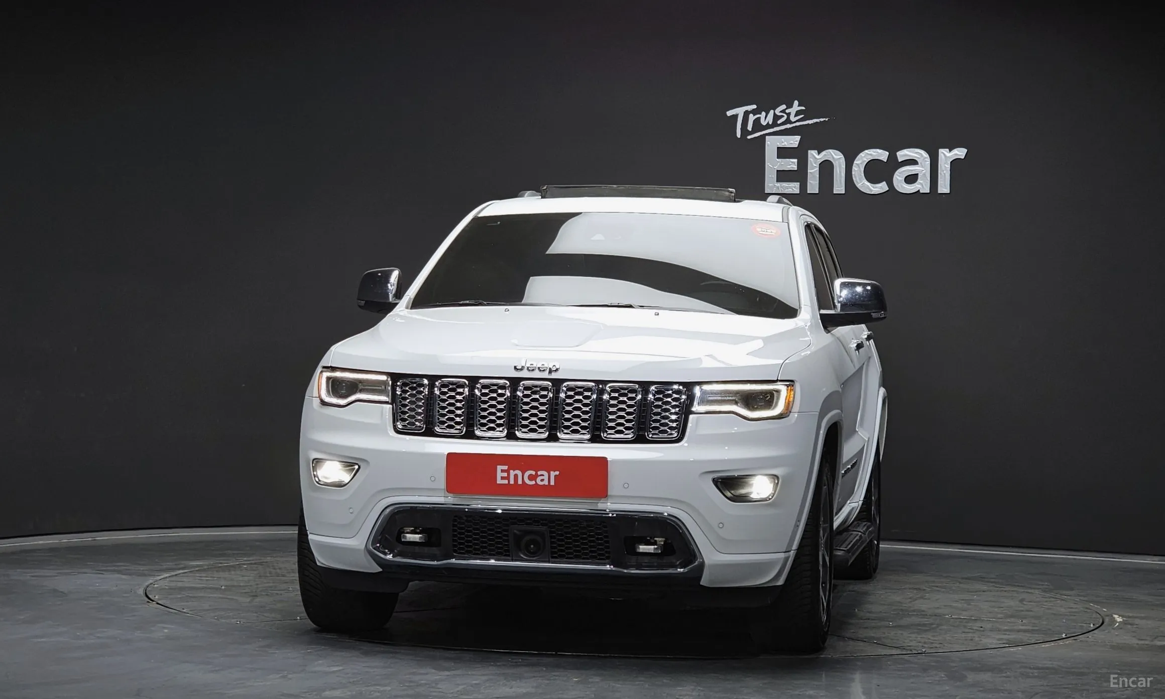 Jeep Grand Cherokee превью 3