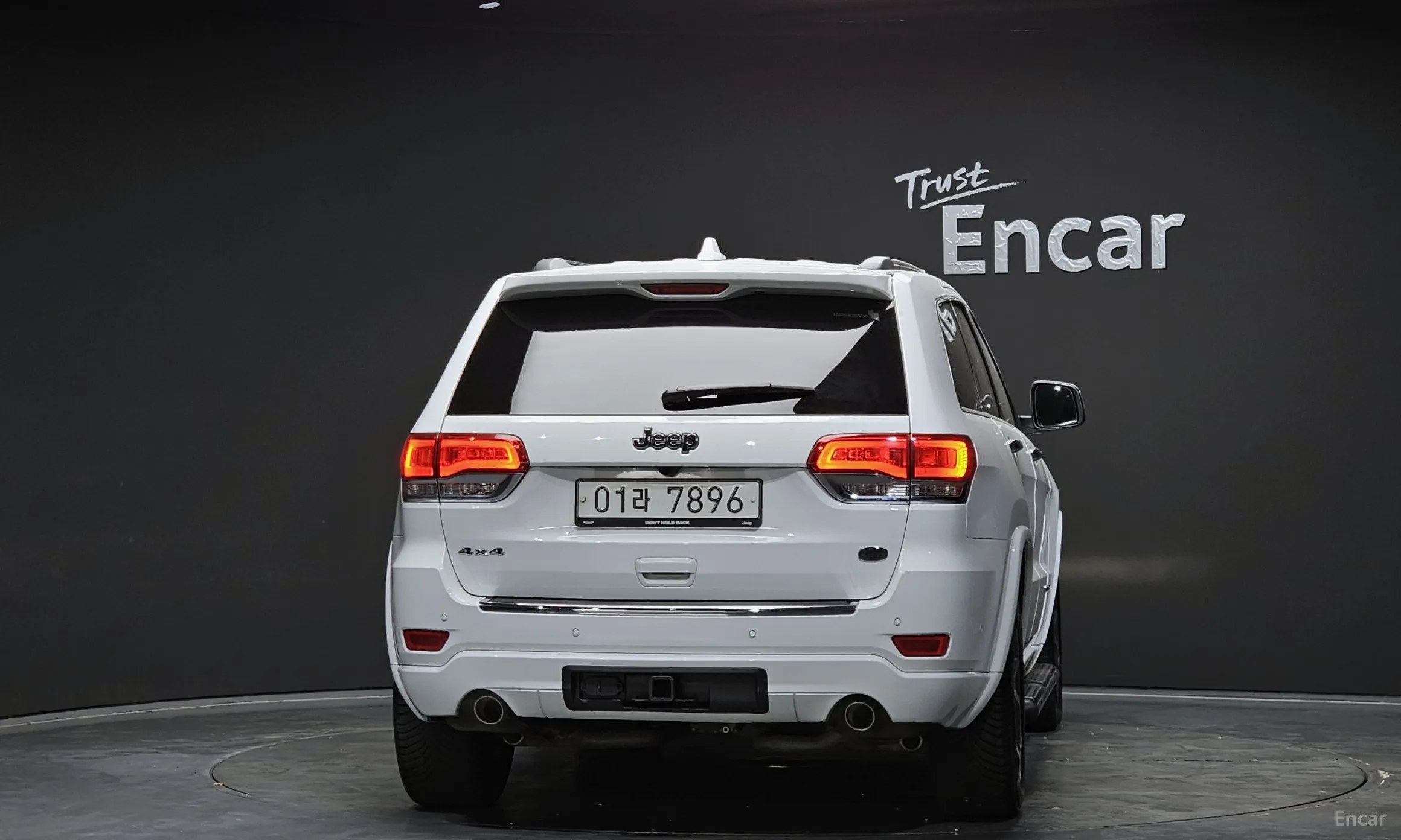 Jeep Grand Cherokee превью 4