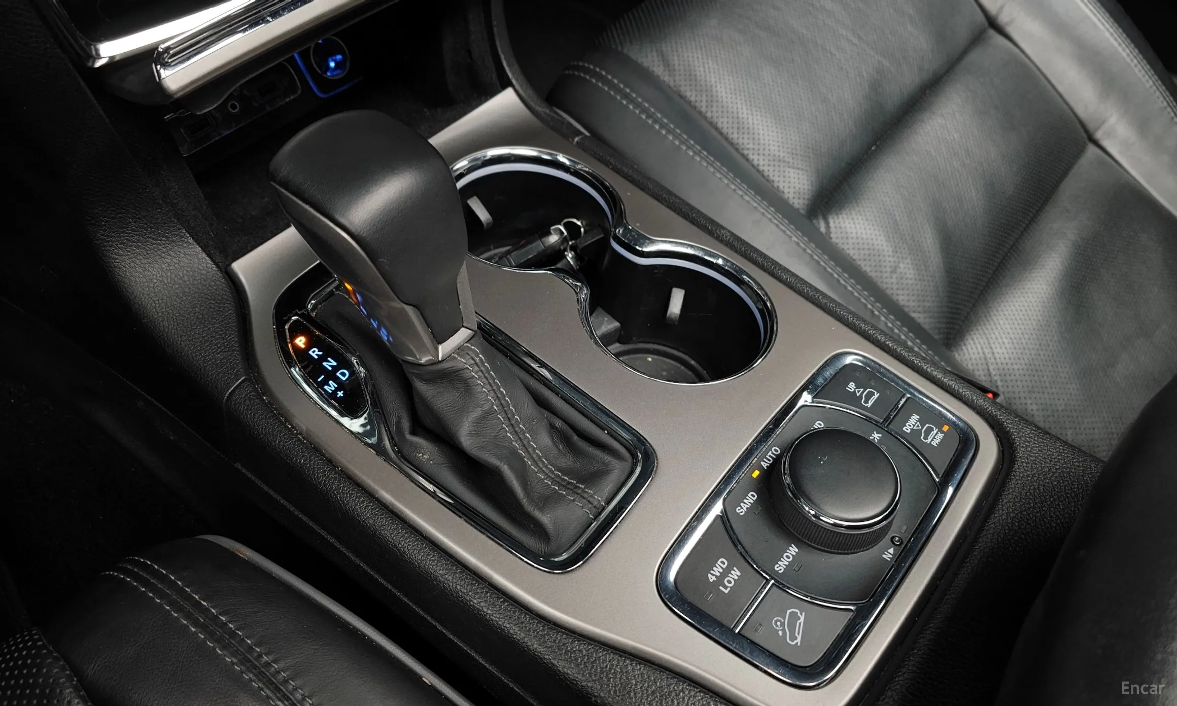 Jeep Grand Cherokee превью 9