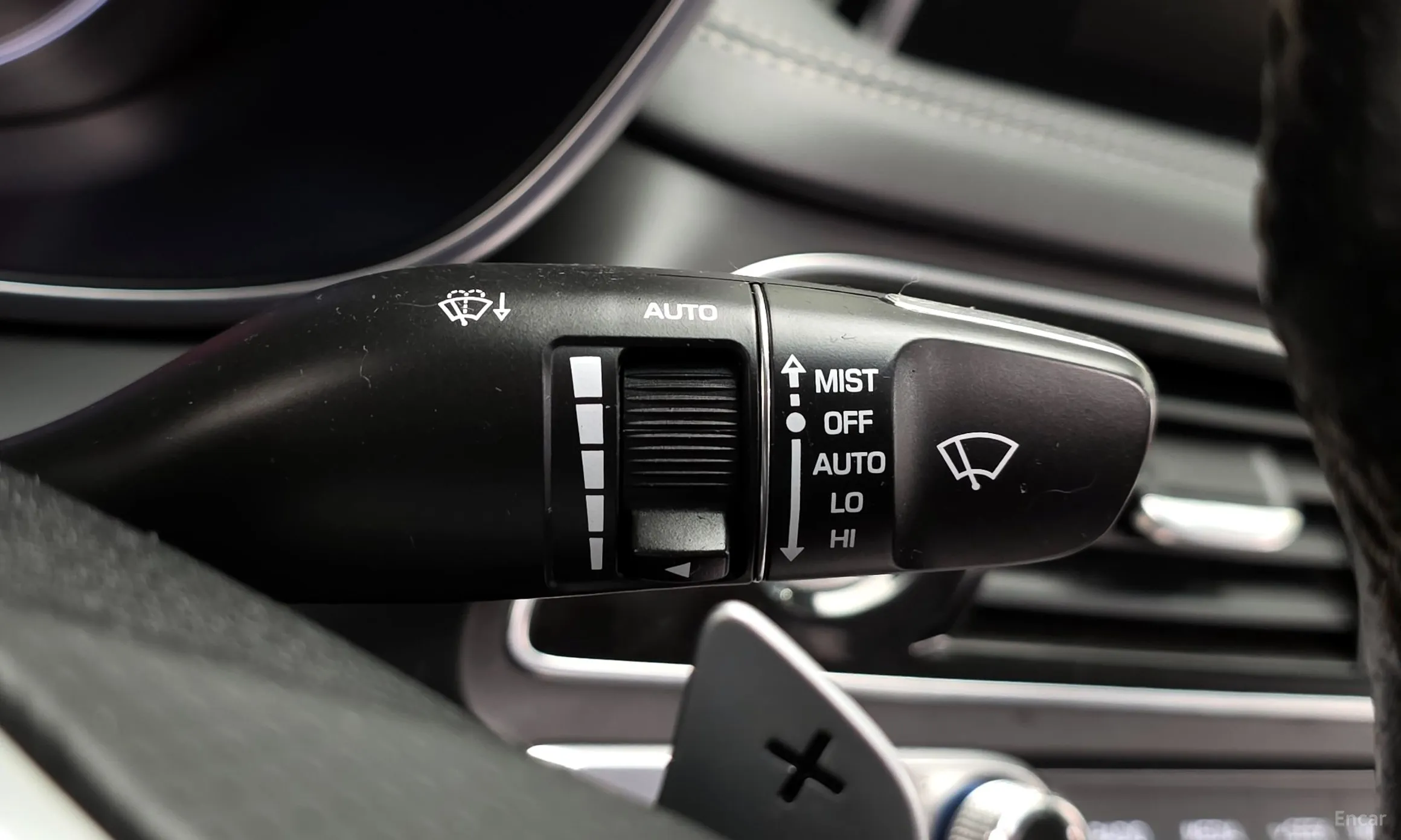 Genesis G70 превью 17