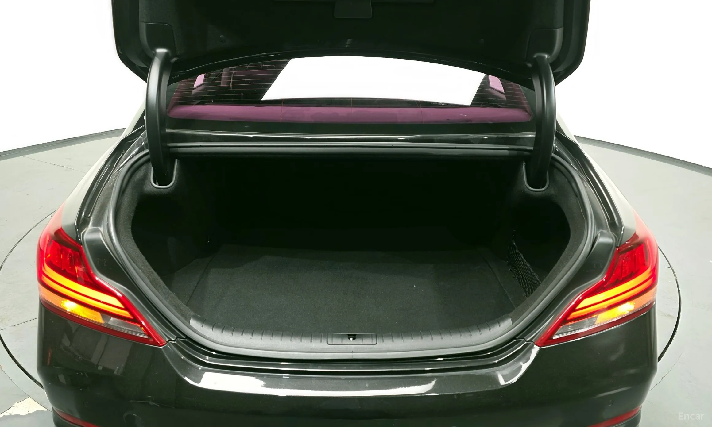 Genesis G70 превью 20