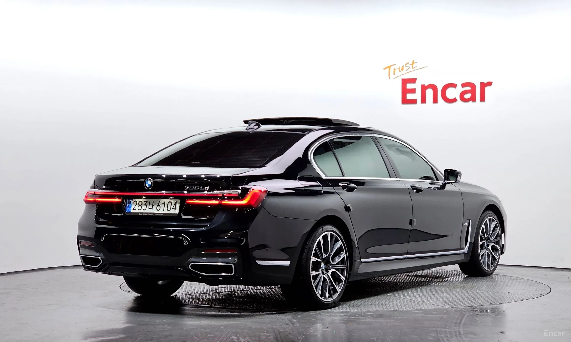 BMW 7 Series (G11)