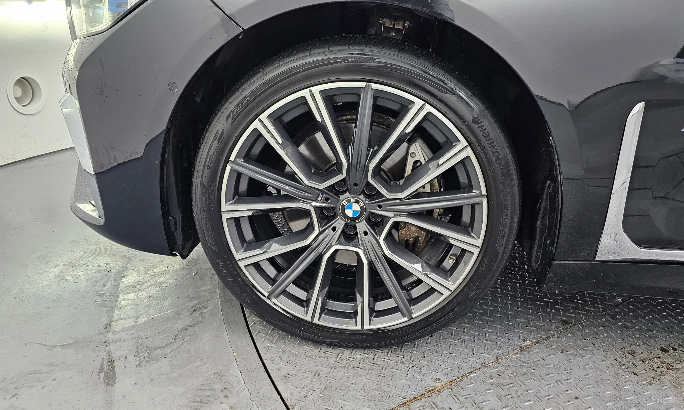 BMW 7 Series (G11) превью 5