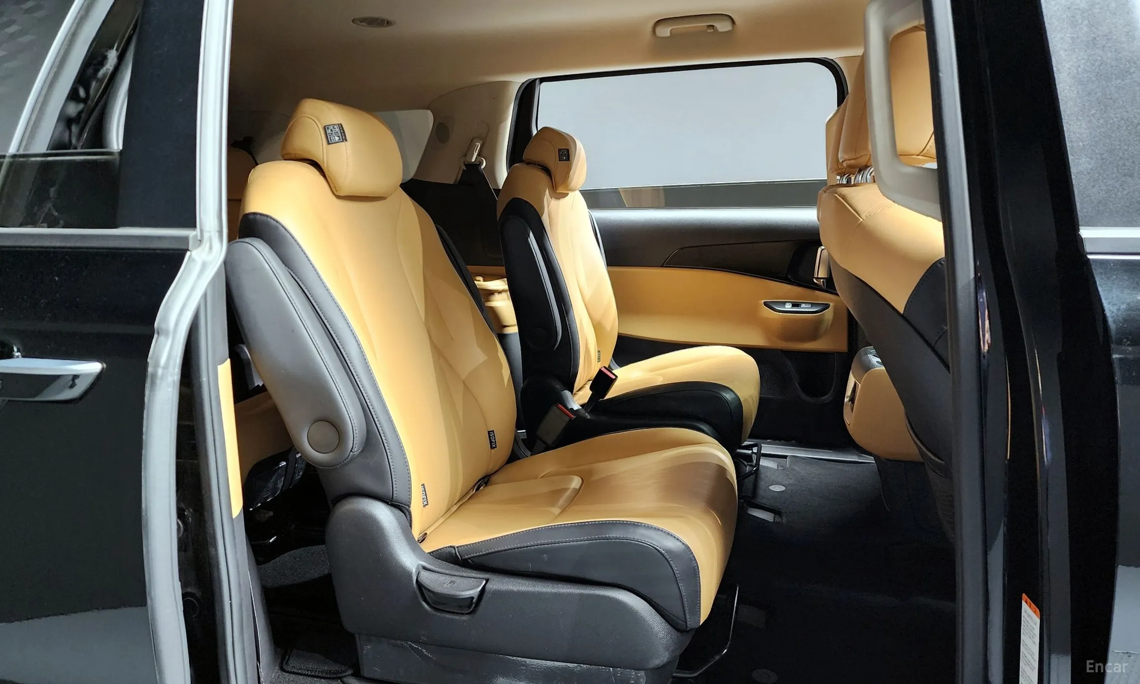 Kia Carnival Gen 4 превью 12