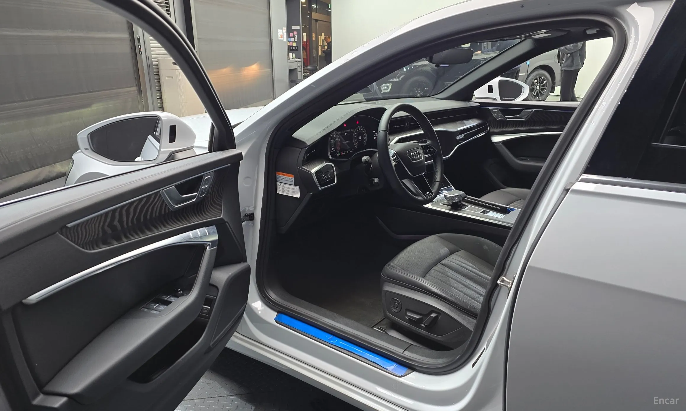 Audi A6 (C8) превью 10